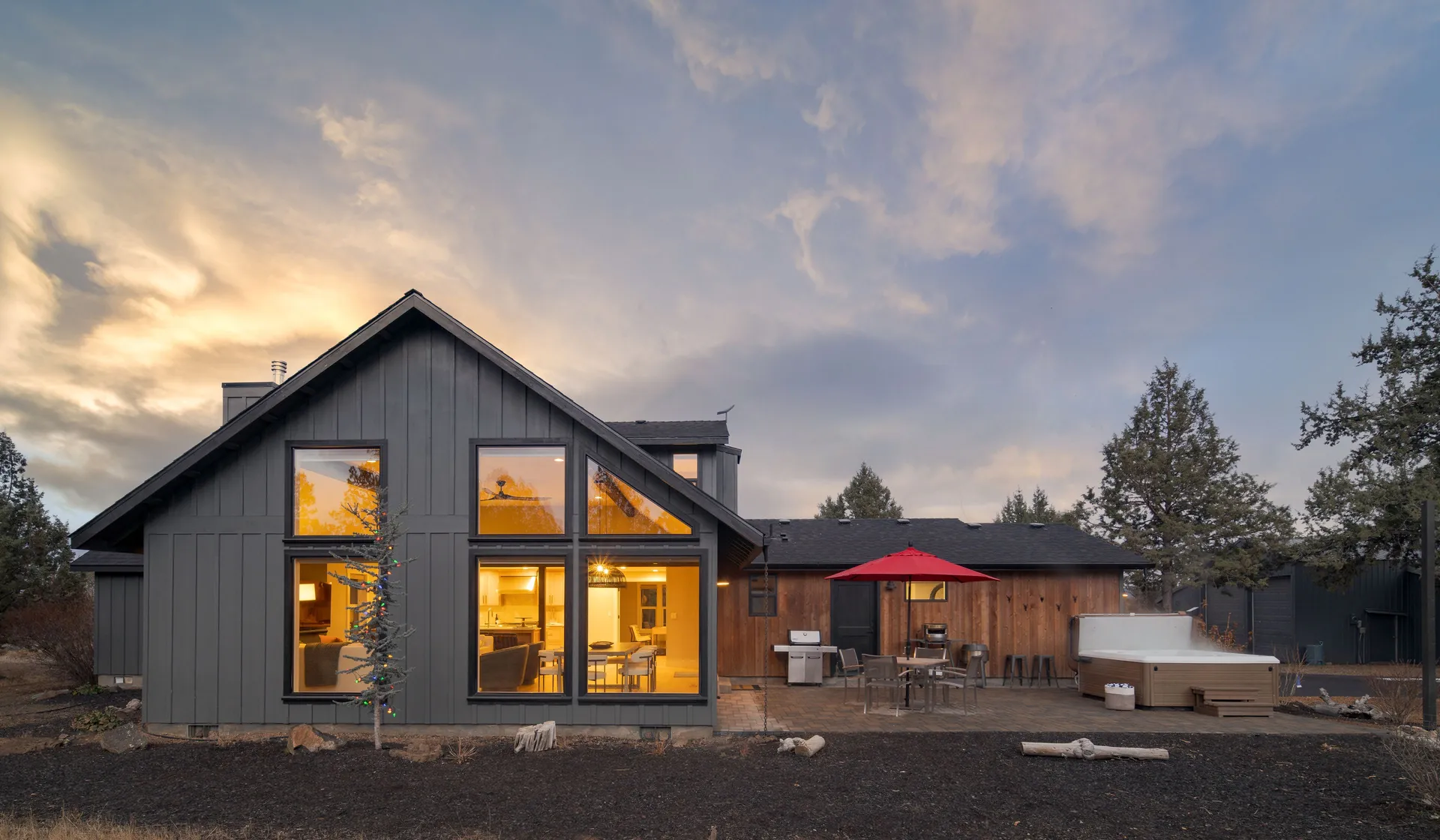 The Gem Estate in Bend by AvantStay® | Book Direct & Save!