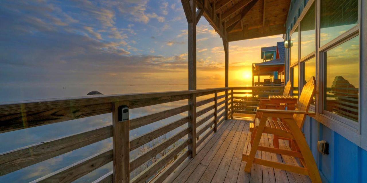 Upscale Vacation Rentals in Corpus Christi | AvantStay®