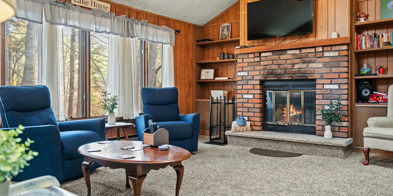 Mohegan by AvantStay | Private Dock + Firepit | Community Pool + Beach