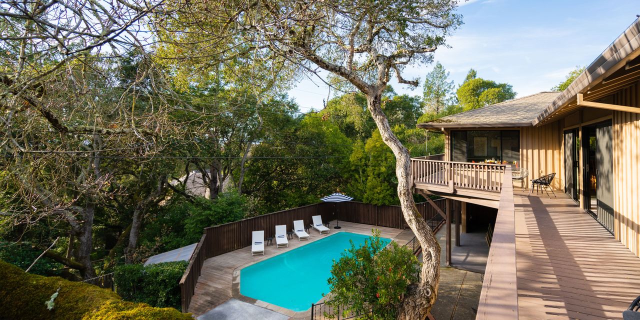 Russian River Valley Vacation Rental Management | AvantStay®