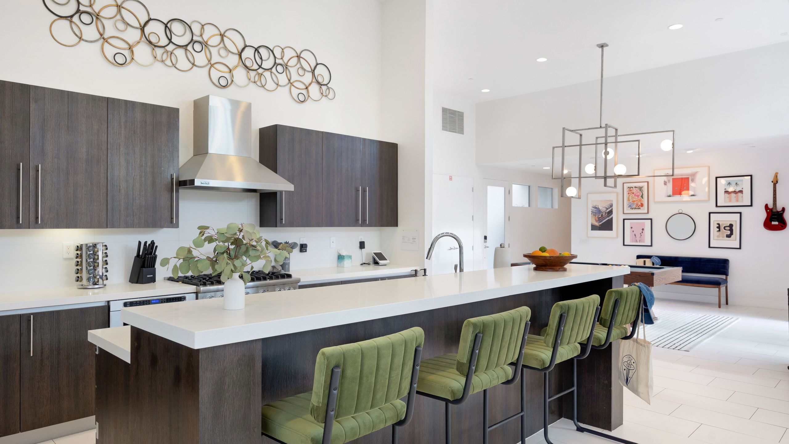 2 Luxe Villas, Sleeps 24 | Pool & Putting Green | Polo Villas Mira | Photo 53