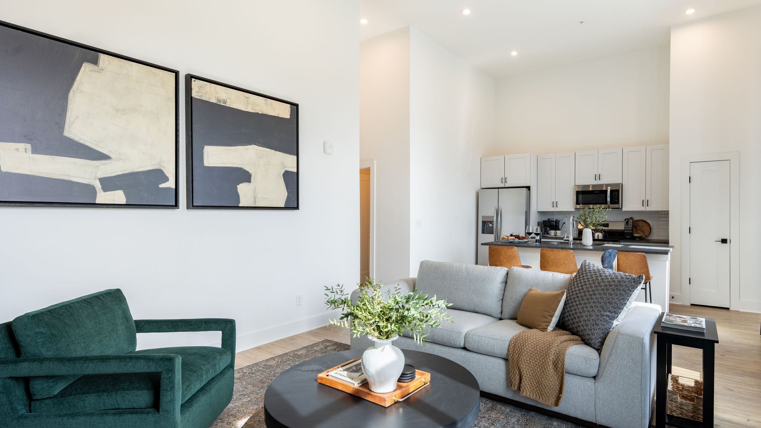 Stylish Condos With Modern Amenities - Inviting Urban Retreat - Nashville, TN