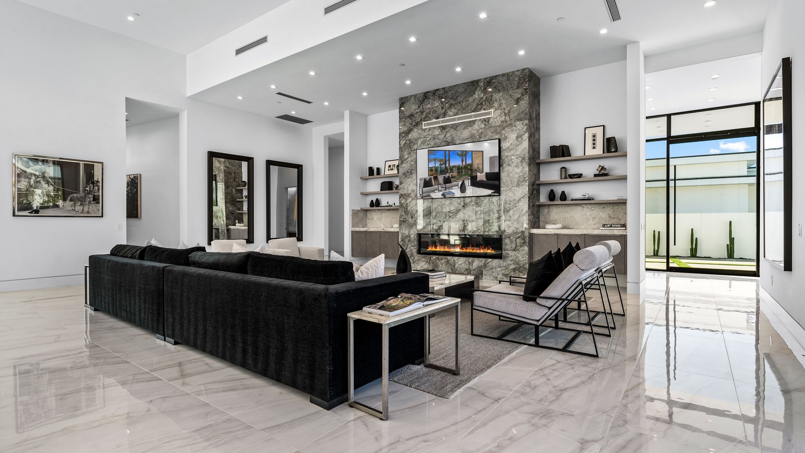 2 Luxury Villas • Pickleball Court, Pool, Putting Green | Bravo | Photo 51