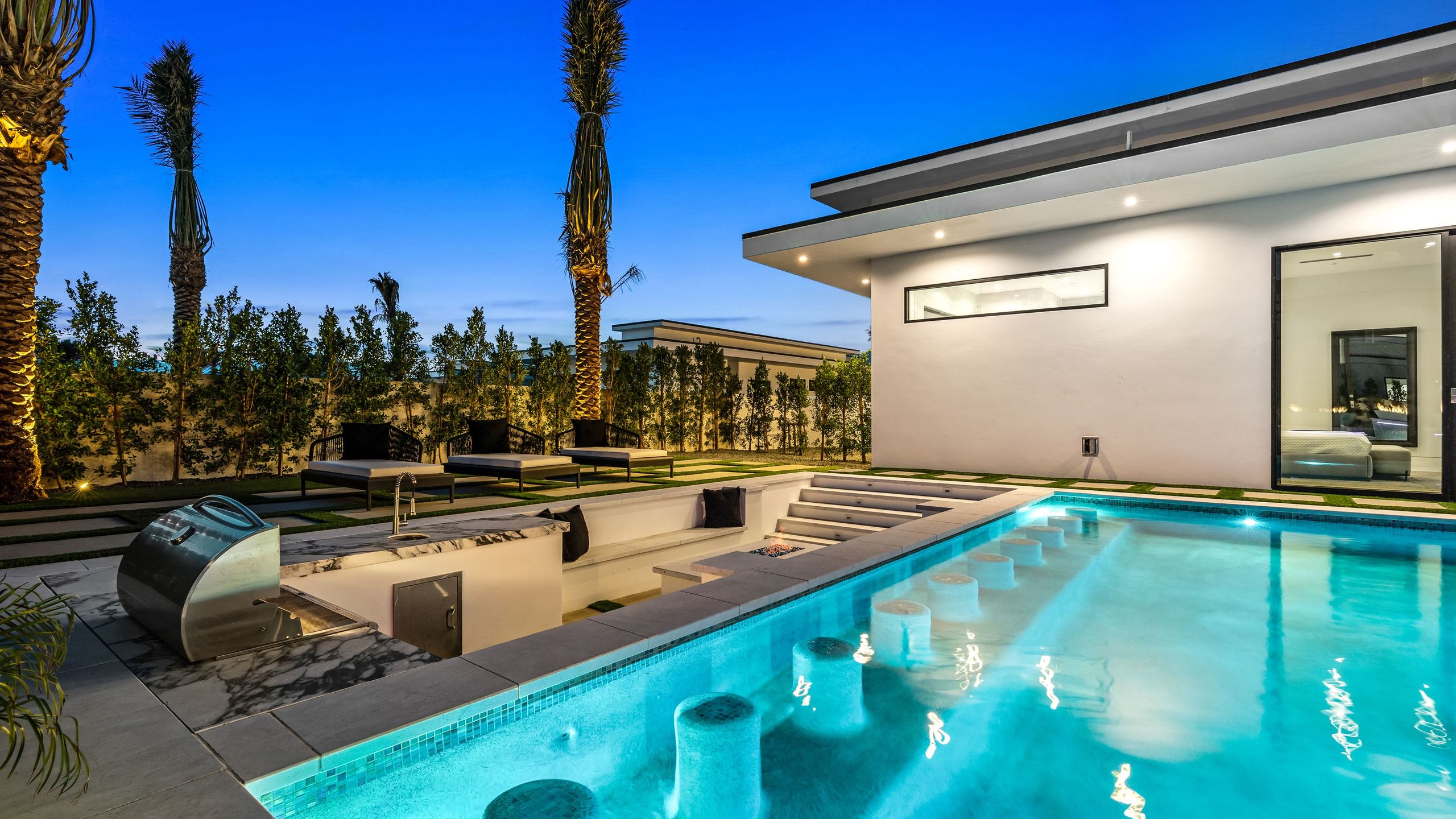 Sleeps 17 | Pool & Putting Green Indio Escape + Hot Tub Retreat | Bravo Villa #6 | Photo 57