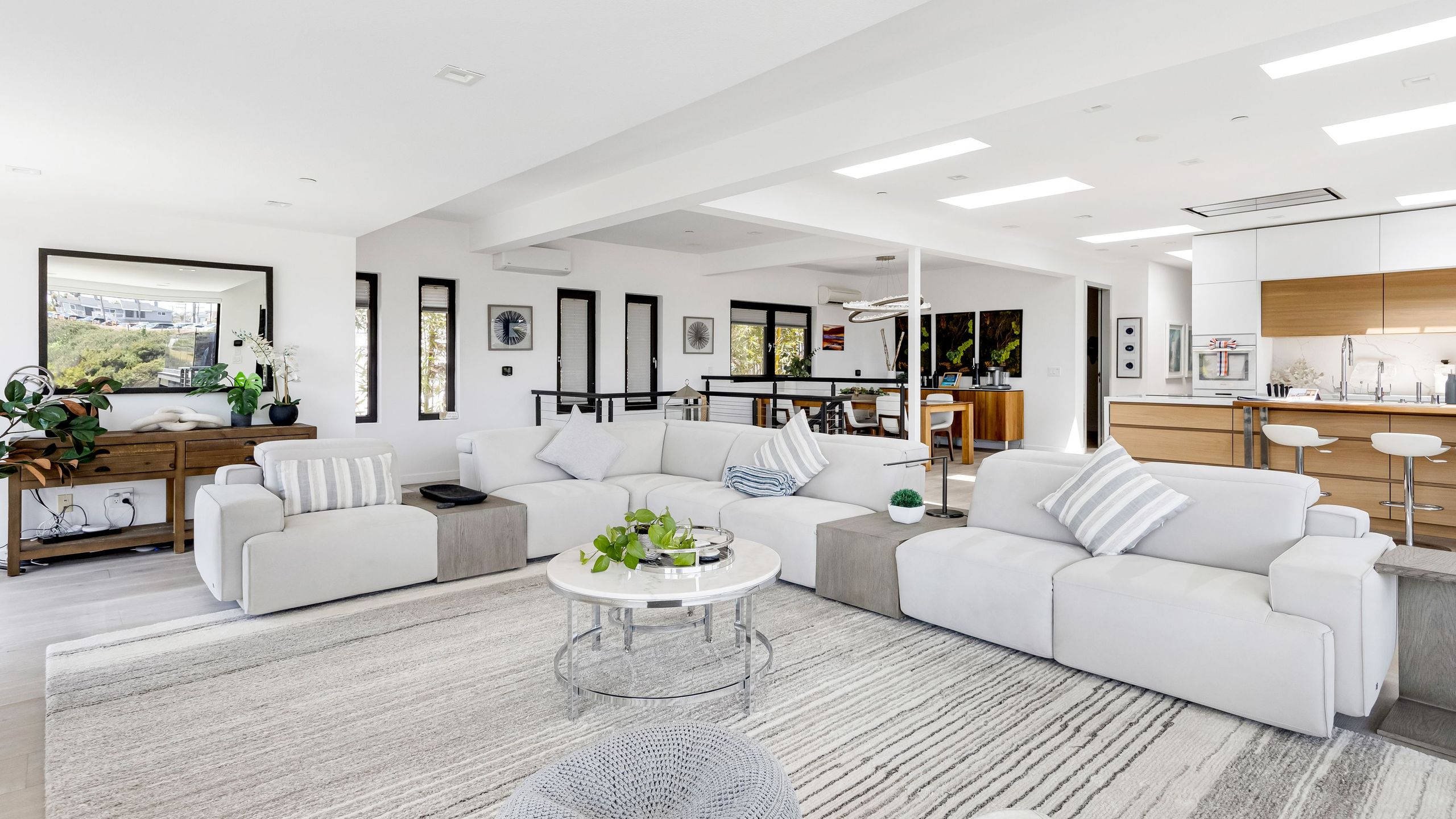 Steps to Beach+Shops, Oceanview, Hot Tub+Firepit | Moonlight Modern | Photo 8