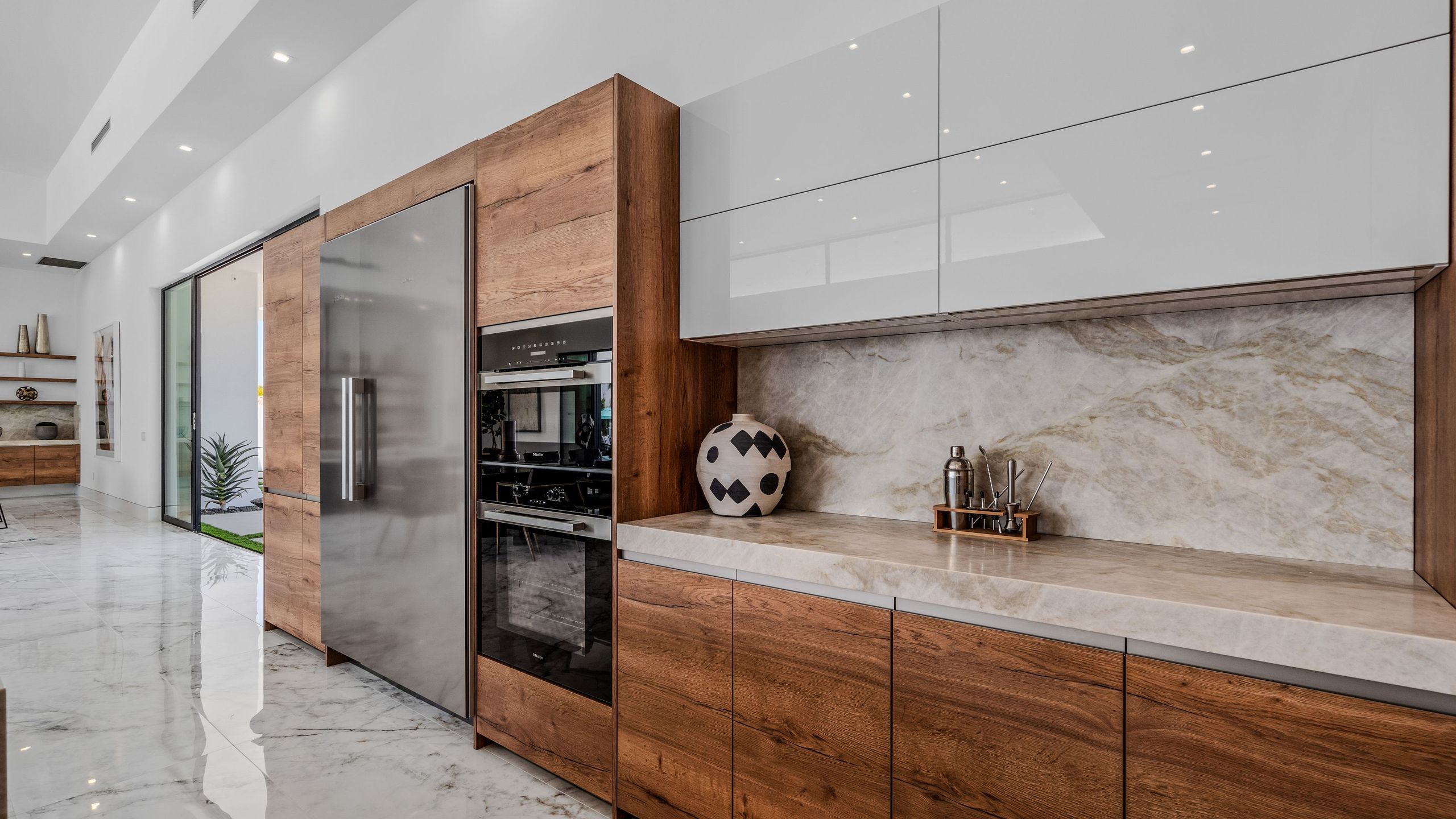 Sleeps 17 | Pool & Pickleball | Sun-Kissed Desert Escape | Bravo Villa #1 | Photo 21