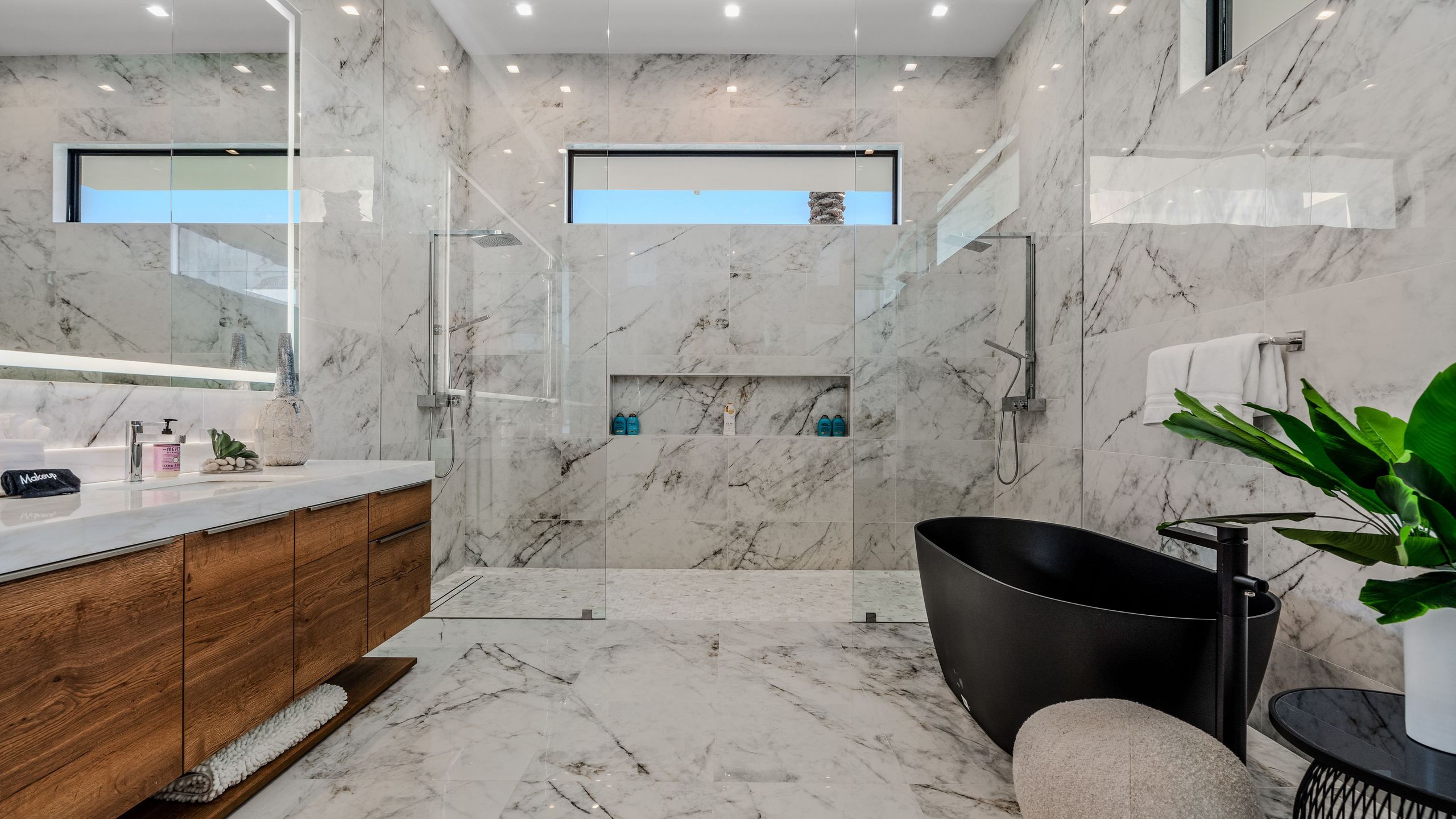 Sleeps 17 | Pool & Pickleball | Sun-Kissed Desert Escape | Bravo Villa #1 | Photo 26