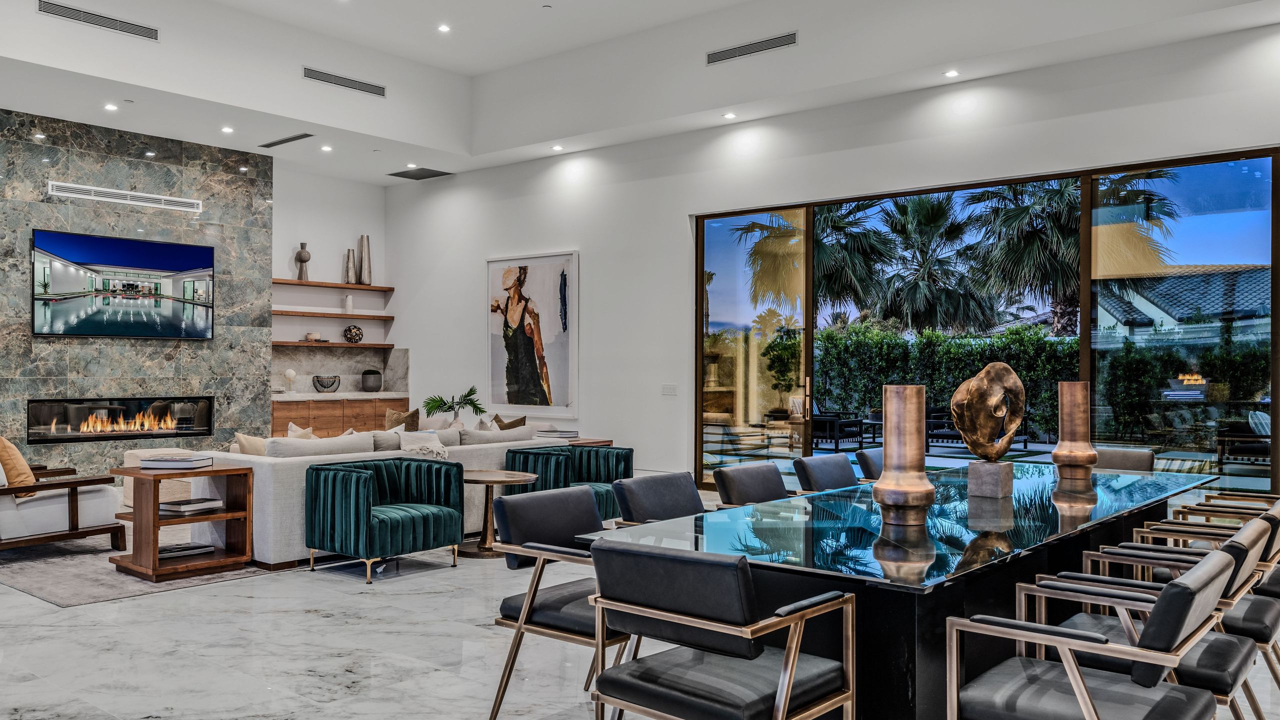 Sleeps 17 | Pool & Pickleball | Sun-Kissed Desert Escape | Bravo Villa #1 3