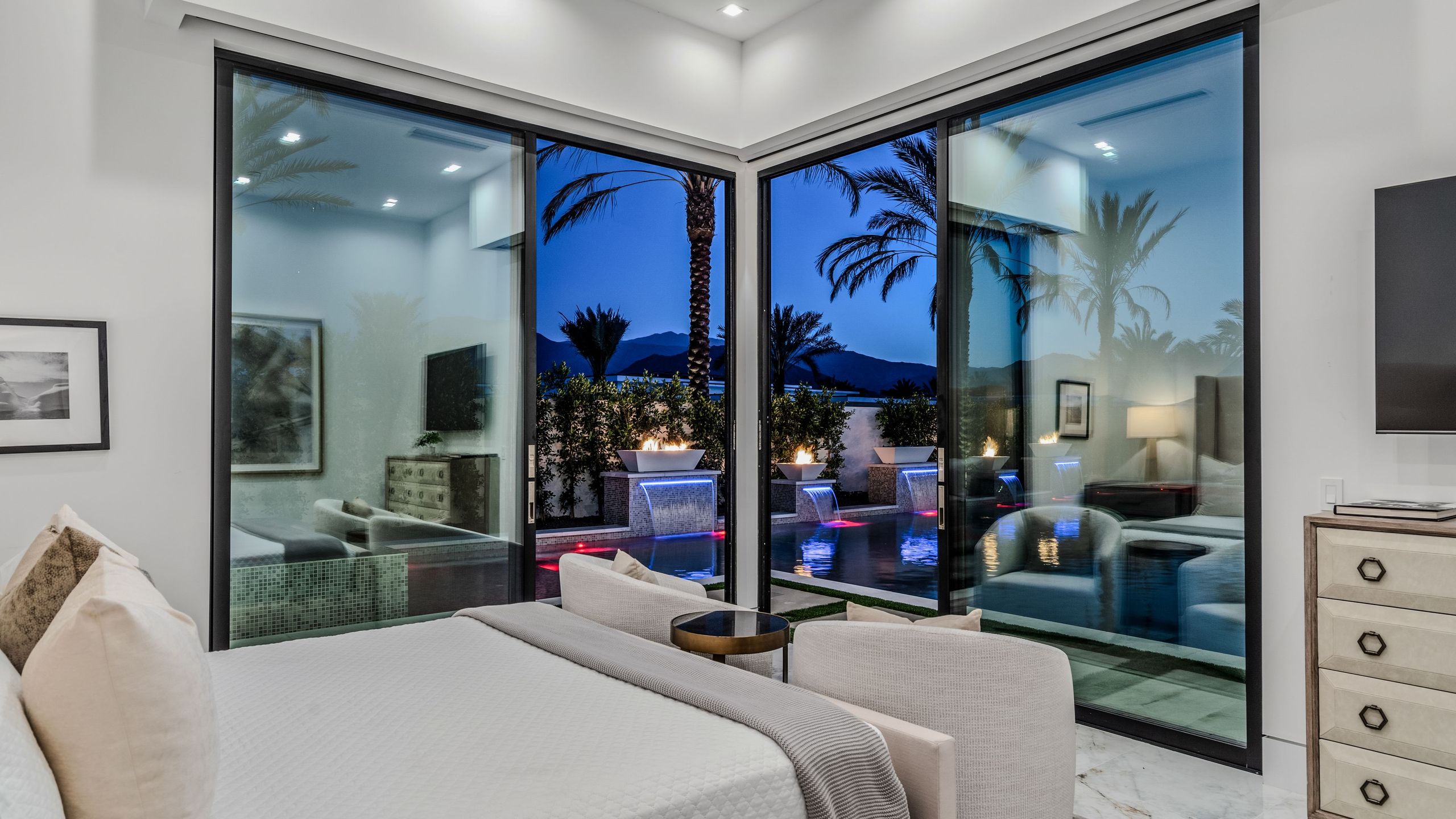 Sleeps 17 | Pool & Pickleball | Sun-Kissed Desert Escape | Bravo Villa #1 | Photo 22