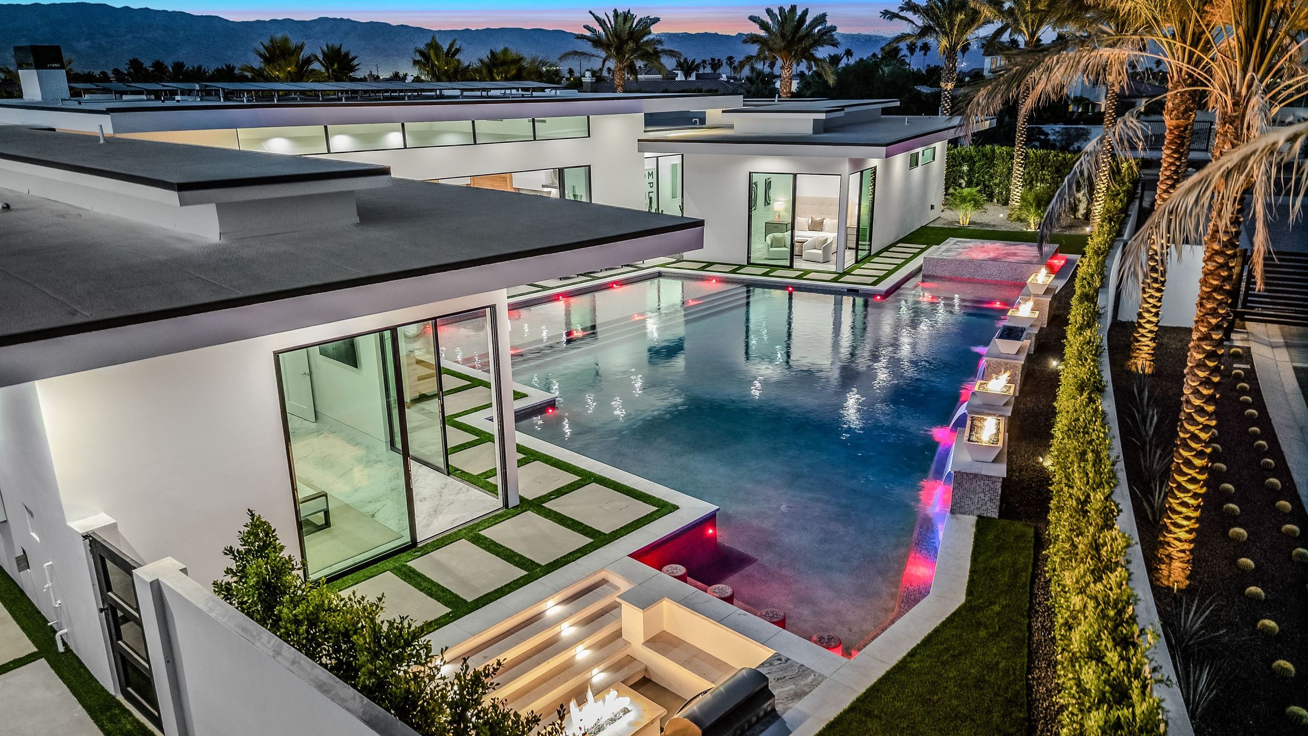 Sleeps 17 | Pool & Pickleball | Sun-Kissed Desert Escape | Bravo Villa #1 | Photo 68