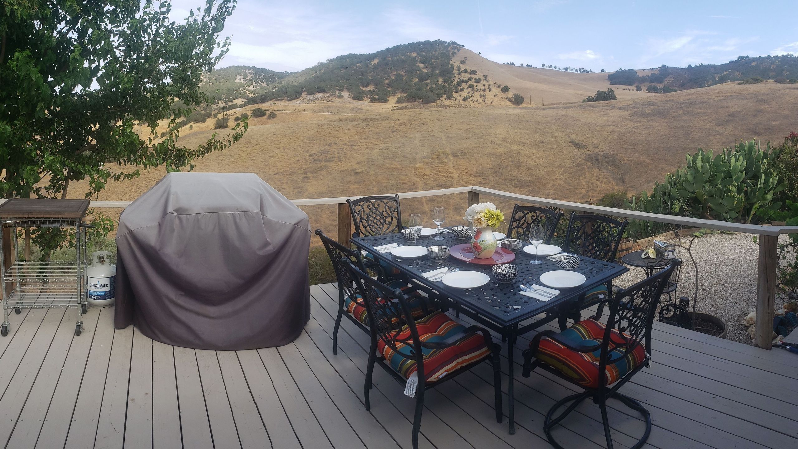 The J's Nest Cottage By Avantstay | Canyon Views + Bbq | Paso Robles Wine Country - Paso Robles, CA
