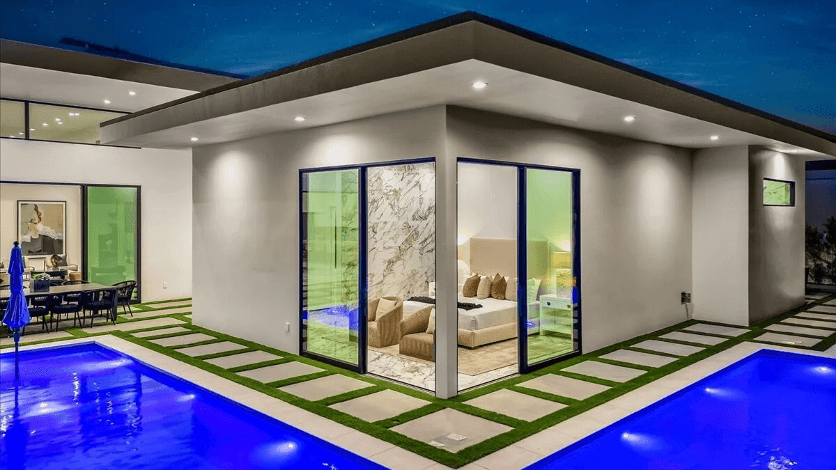 Exclusive Stay w/ Pool & Hot Tub | Bravo Villa #14 | Photo 49