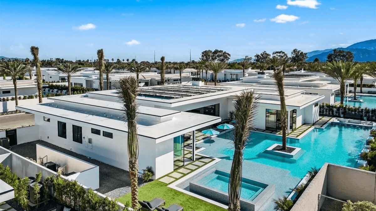 Exclusive Stay w/ Pool & Hot Tub | Bravo Villa #14 | Photo 60