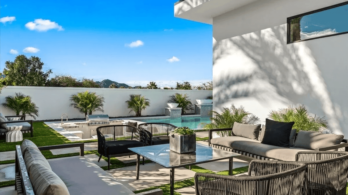 Exclusive Stay w/ Pool & Hot Tub | Bravo Villa #14 | Photo 5