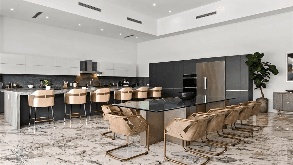 Exclusive Stay w/ Pool & Hot Tub | Bravo Villa #14 | Photo 9