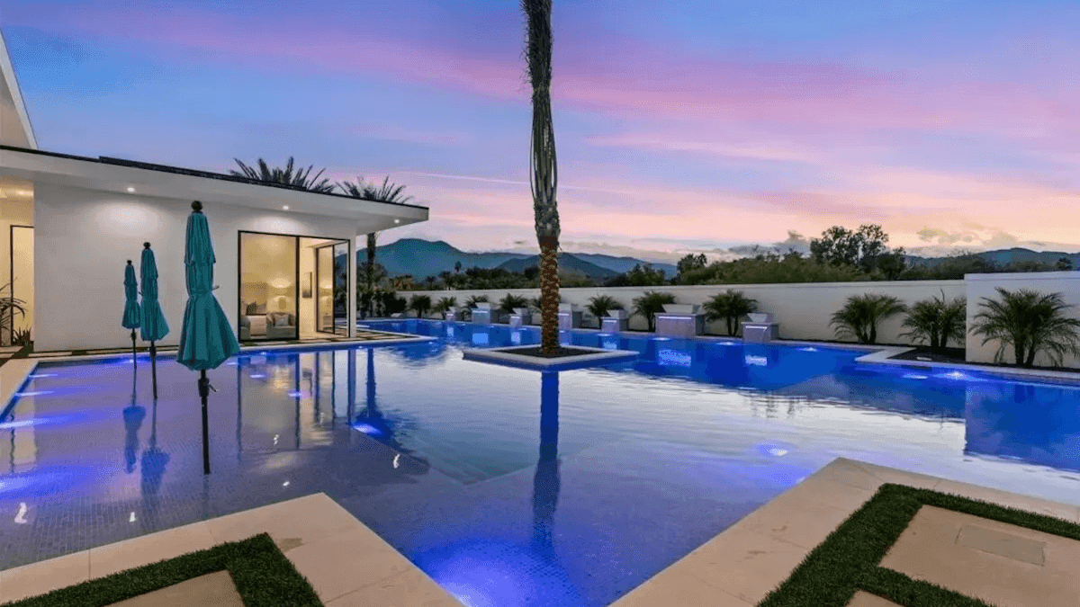 Exclusive Stay w/ Pool & Hot Tub | Bravo Villa #14 | Photo 53