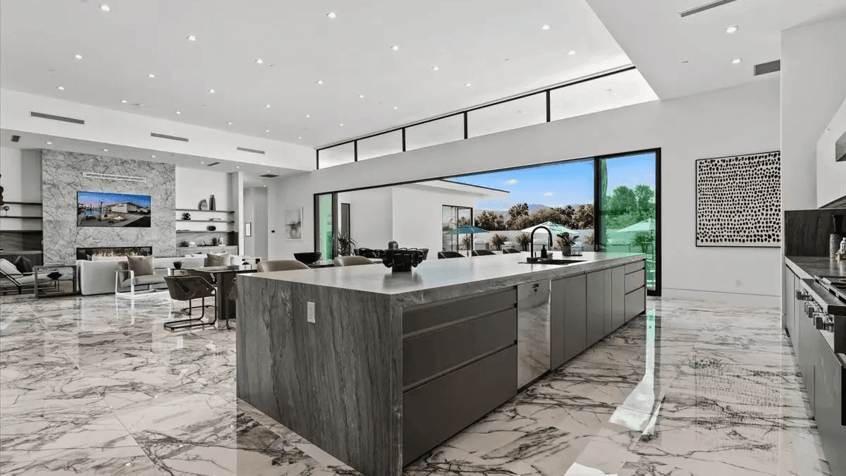 Exclusive Stay w/ Pool & Hot Tub | Bravo Villa #14 | Photo 21