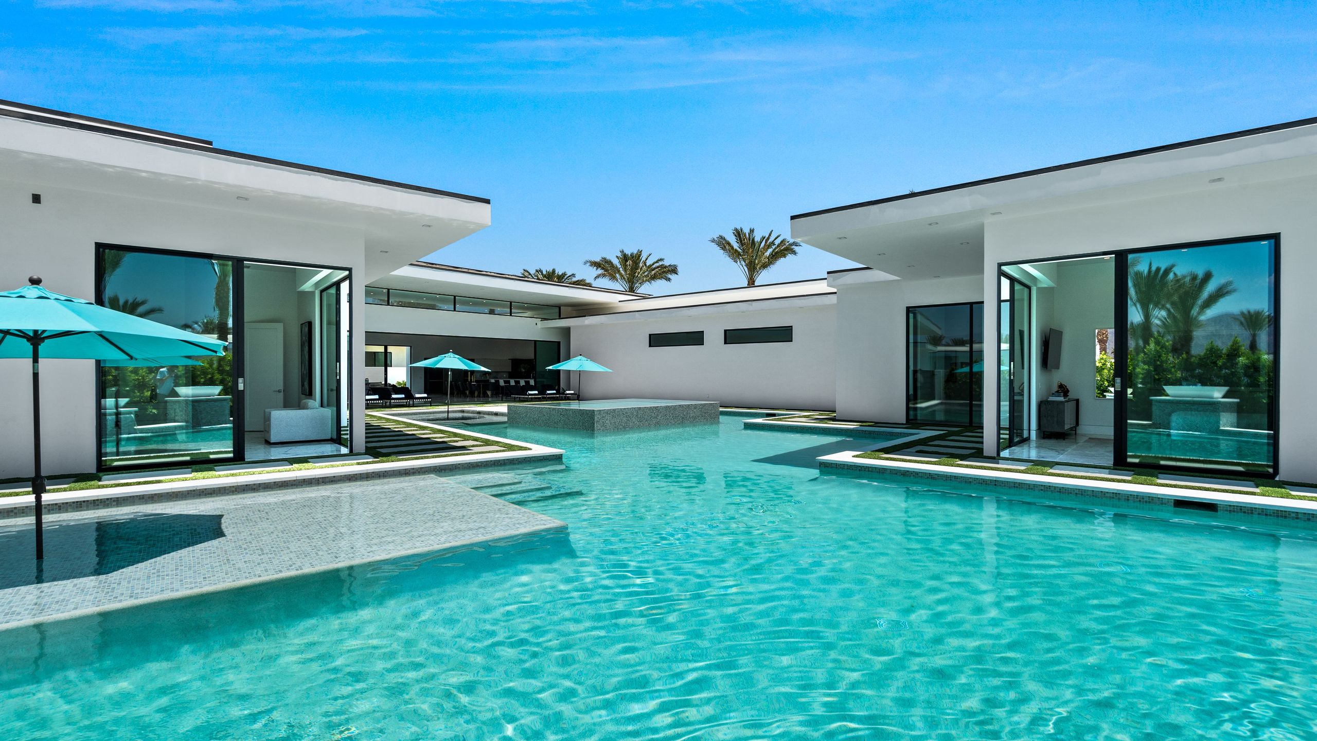 Sleeps 23 | Pool, Hot Tub & Putting Green | Minutes to Golf & Dining | bravo Villa #7 | Photo 64