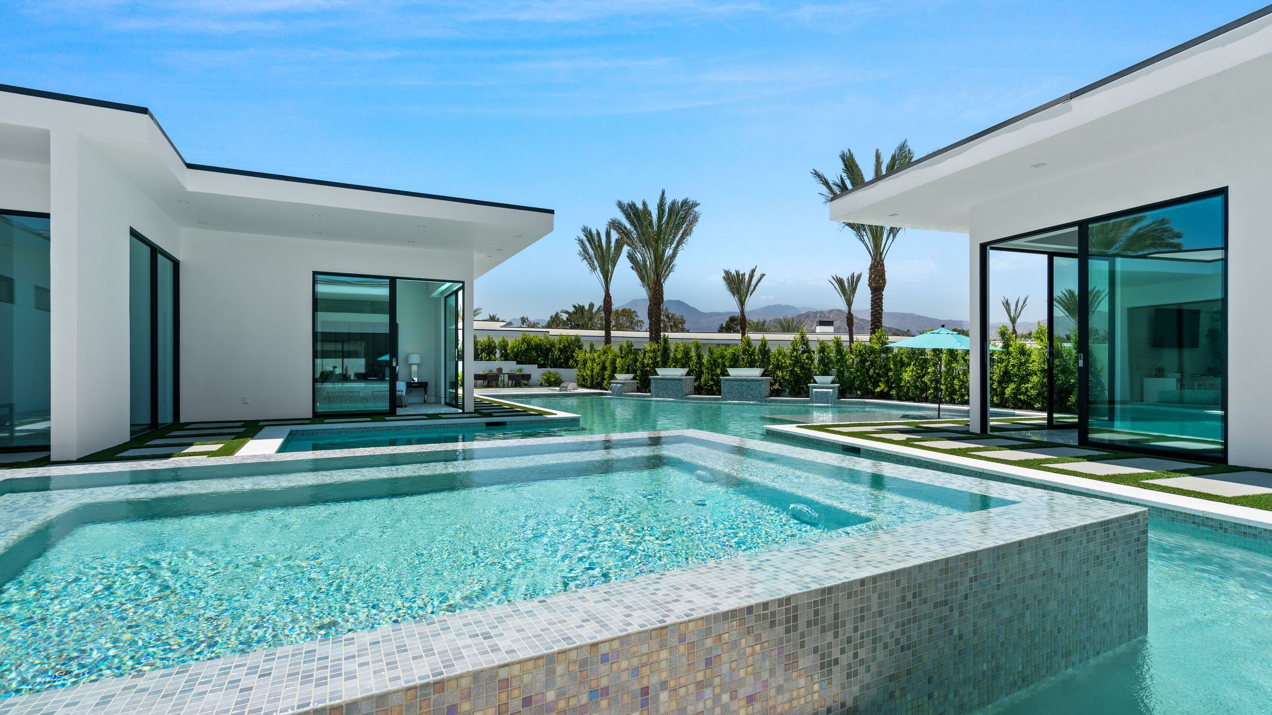 Sleeps 23 | Pool, Hot Tub & Putting Green | Minutes to Golf & Dining | bravo Villa #7 | Photo 65