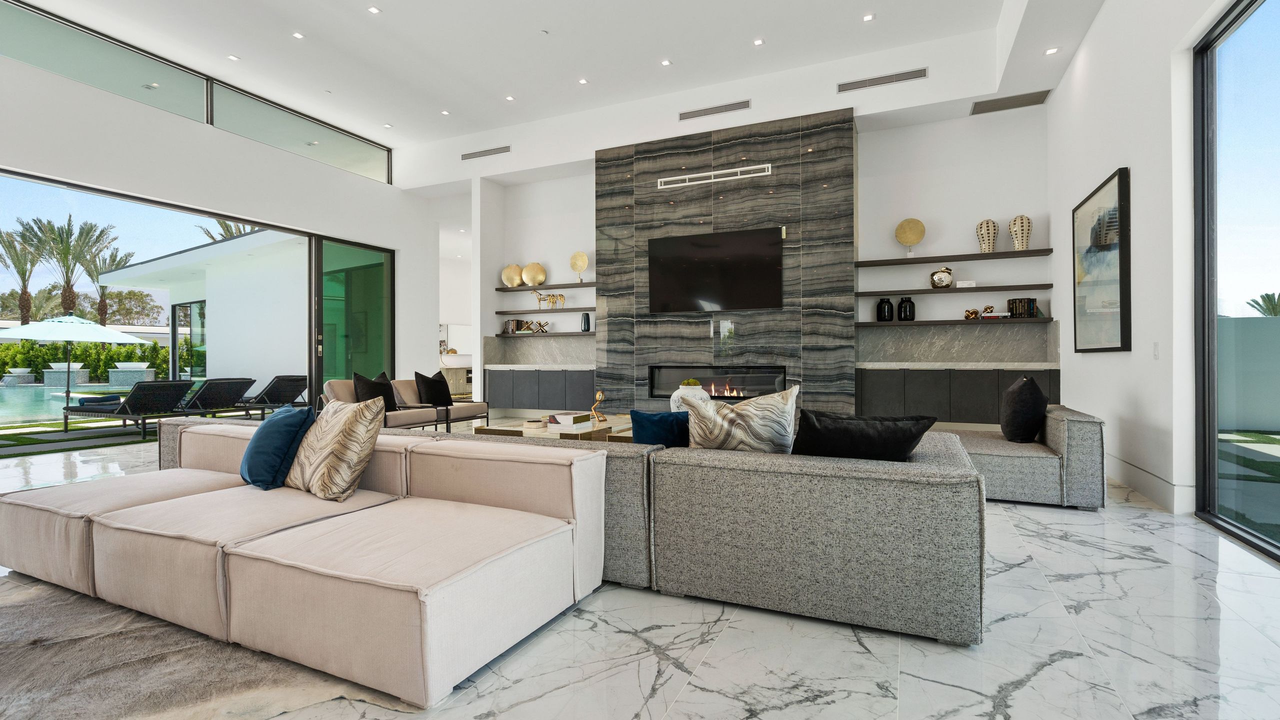 Sleeps 23 | Pool, Hot Tub & Putting Green | Minutes to Golf & Dining | bravo Villa #7 | Photo 12