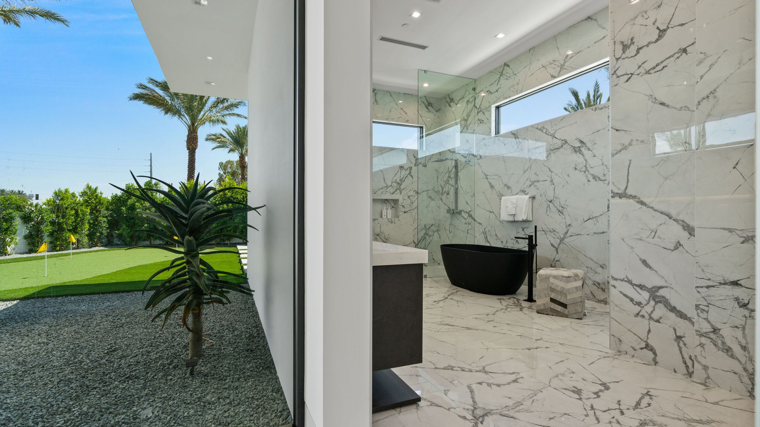 Sleeps 23 | Pool, Hot Tub & Putting Green | Minutes to Golf & Dining | bravo Villa #7 | Photo 26