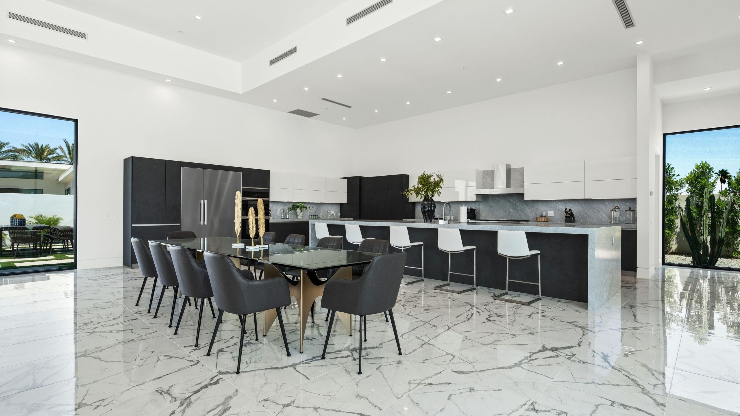 Sleeps 23 | Pool, Hot Tub & Putting Green | Minutes to Golf & Dining | bravo Villa #7 | Photo 19