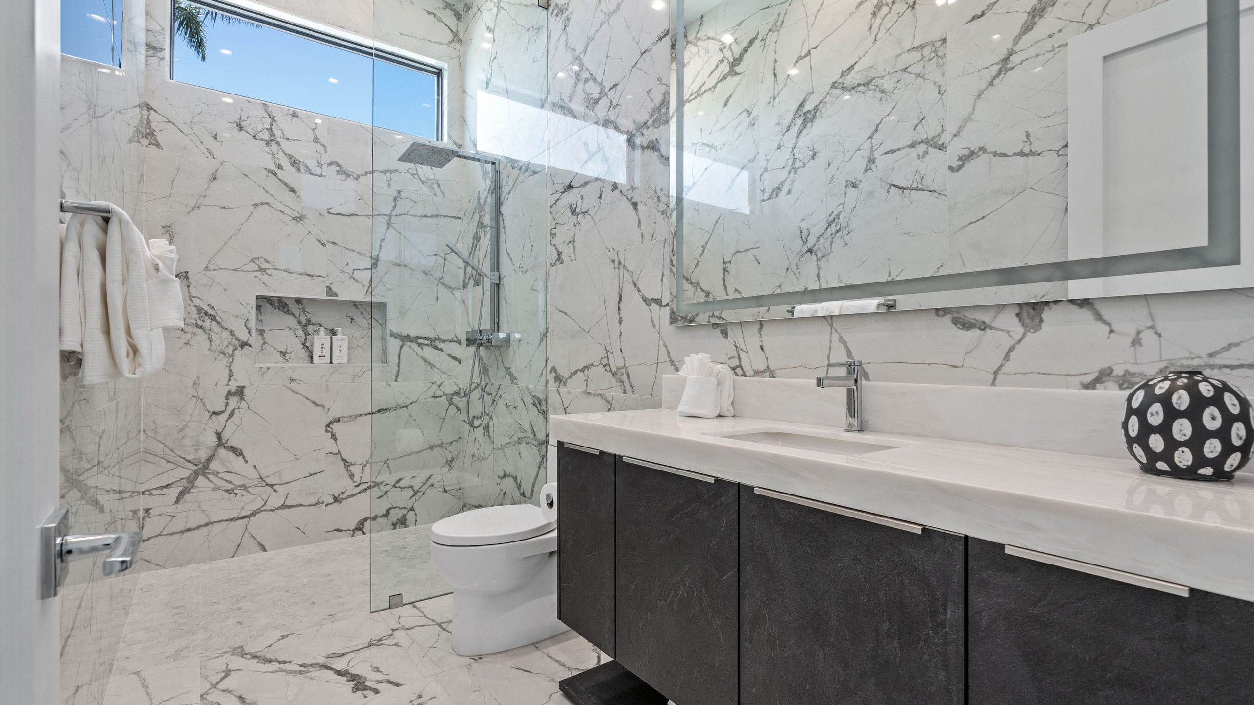 Sleeps 23 | Pool, Hot Tub & Putting Green | Minutes to Golf & Dining | bravo Villa #7 | Photo 48