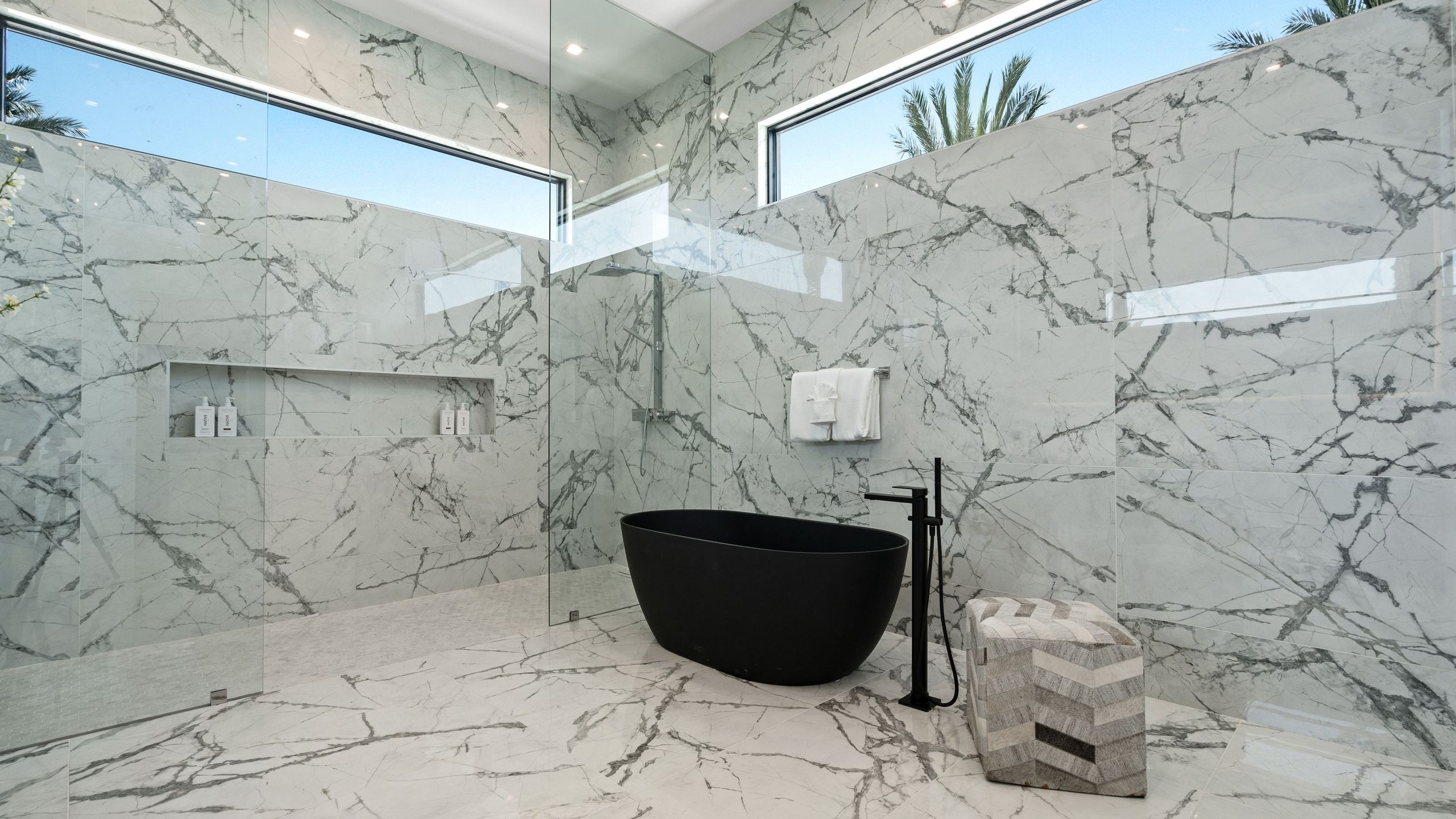 Sleeps 23 | Pool, Hot Tub & Putting Green | Minutes to Golf & Dining | bravo Villa #7 | Photo 27