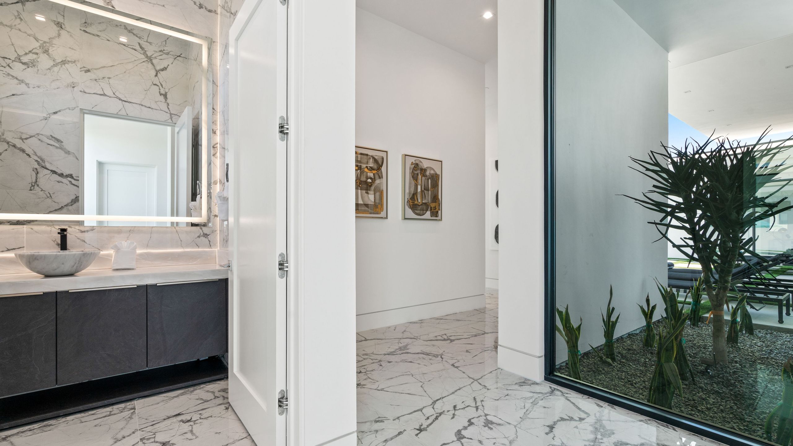 Sleeps 23 | Pool, Hot Tub & Putting Green | Minutes to Golf & Dining | bravo Villa #7 | Photo 55