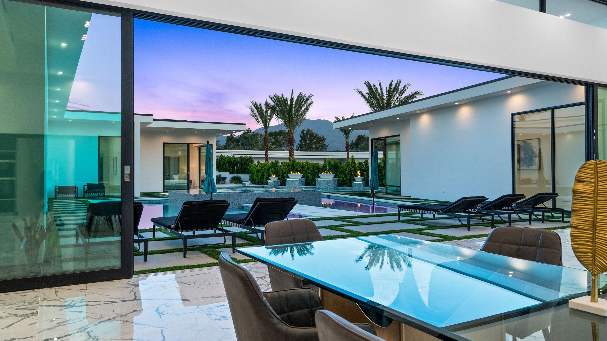 Sleeps 23 | Pool, Hot Tub & Putting Green | Minutes to Golf & Dining | bravo Villa #7 | Photo 17