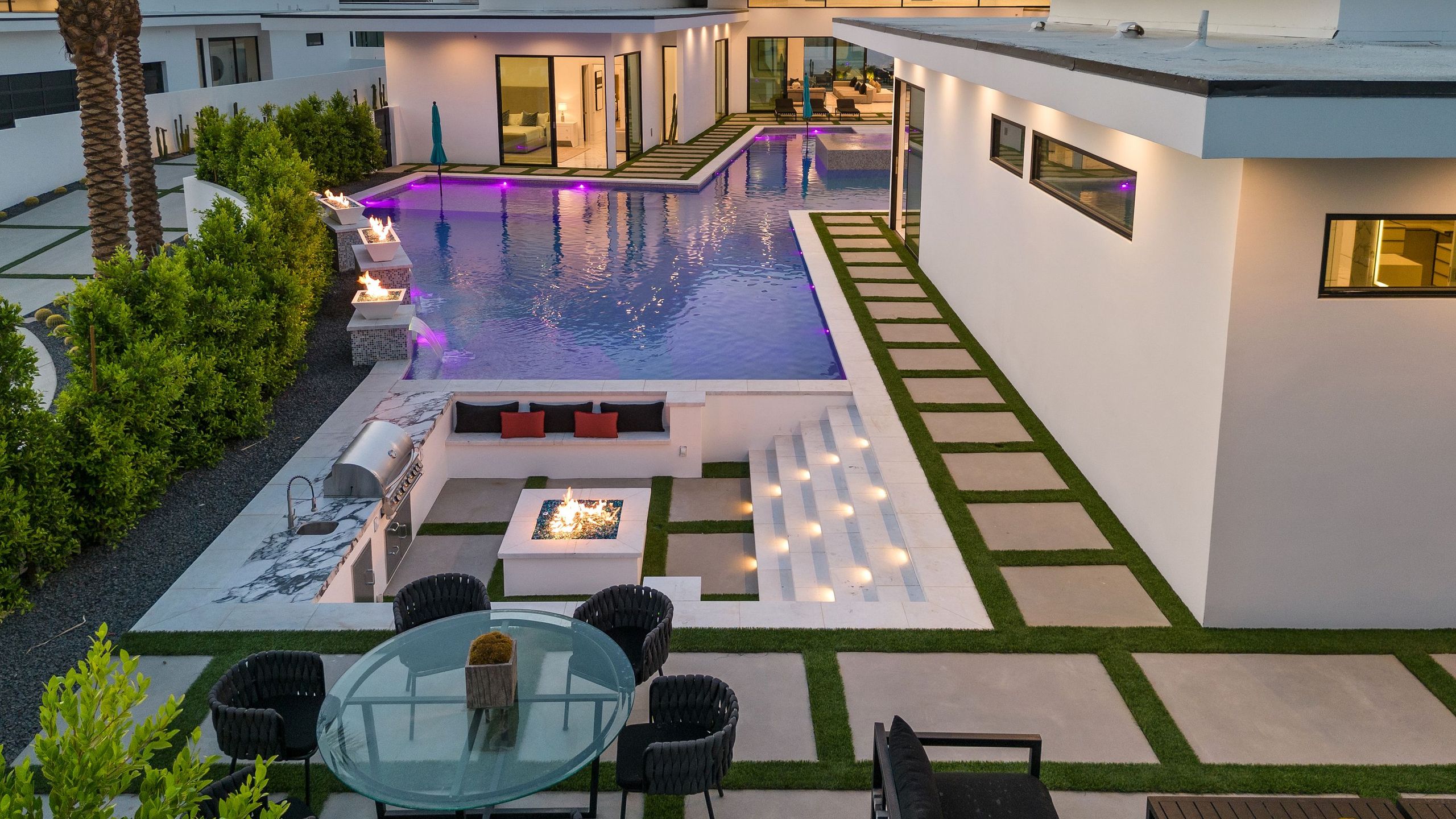 Sleeps 23 | Pool, Hot Tub & Putting Green | Minutes to Golf & Dining | bravo Villa #7 | Photo 76