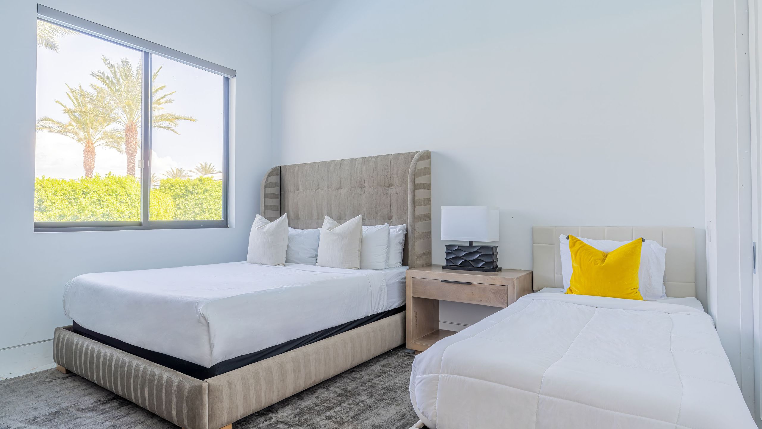 Sleeps 23 | Pool, Hot Tub & Putting Green | Minutes to Golf & Dining | bravo Villa #7 | Photo 36