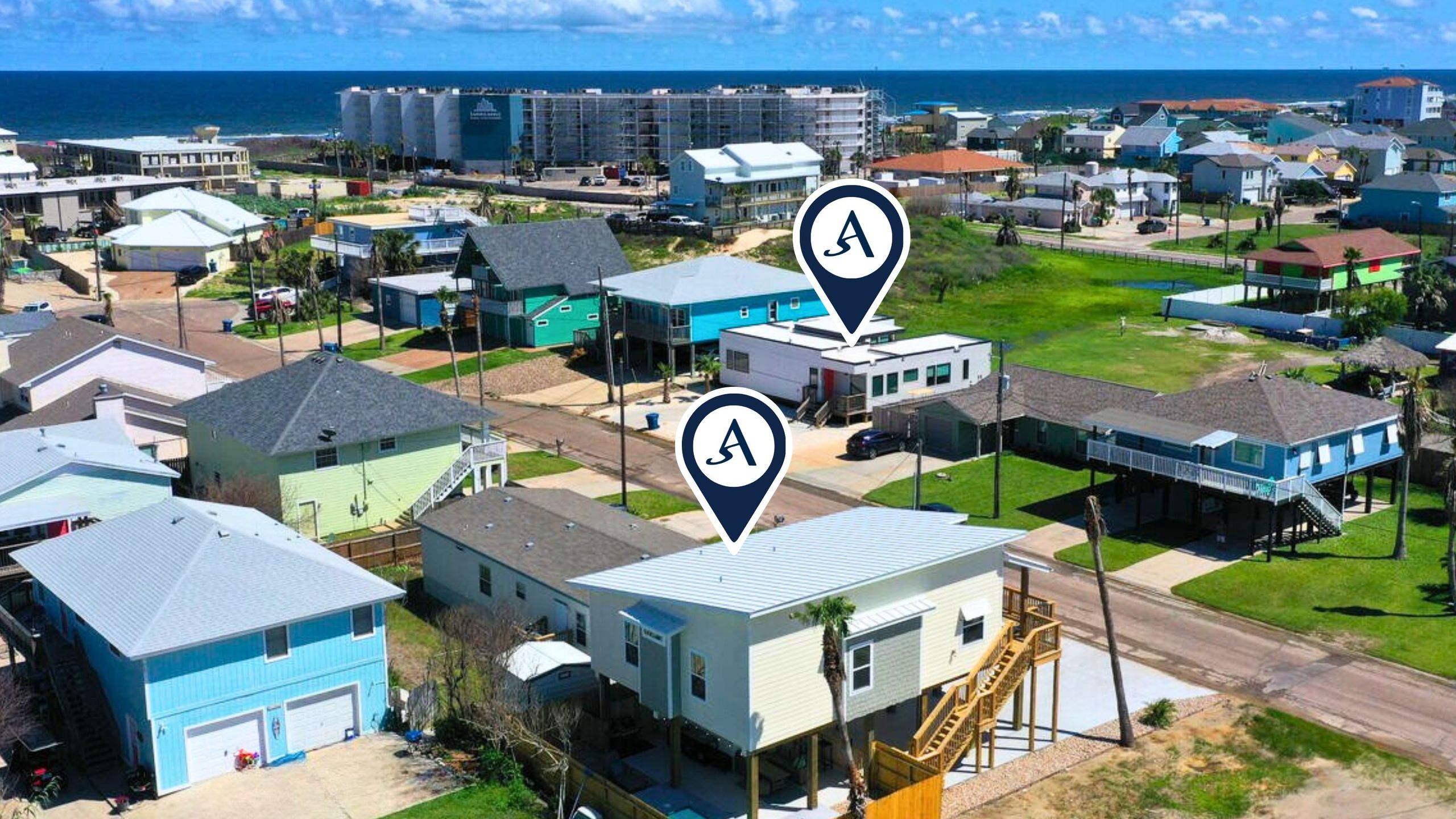 Stunning Coastal Retreats With Sparkling Pool - Chic Beach Haven - Port Aransas, TX