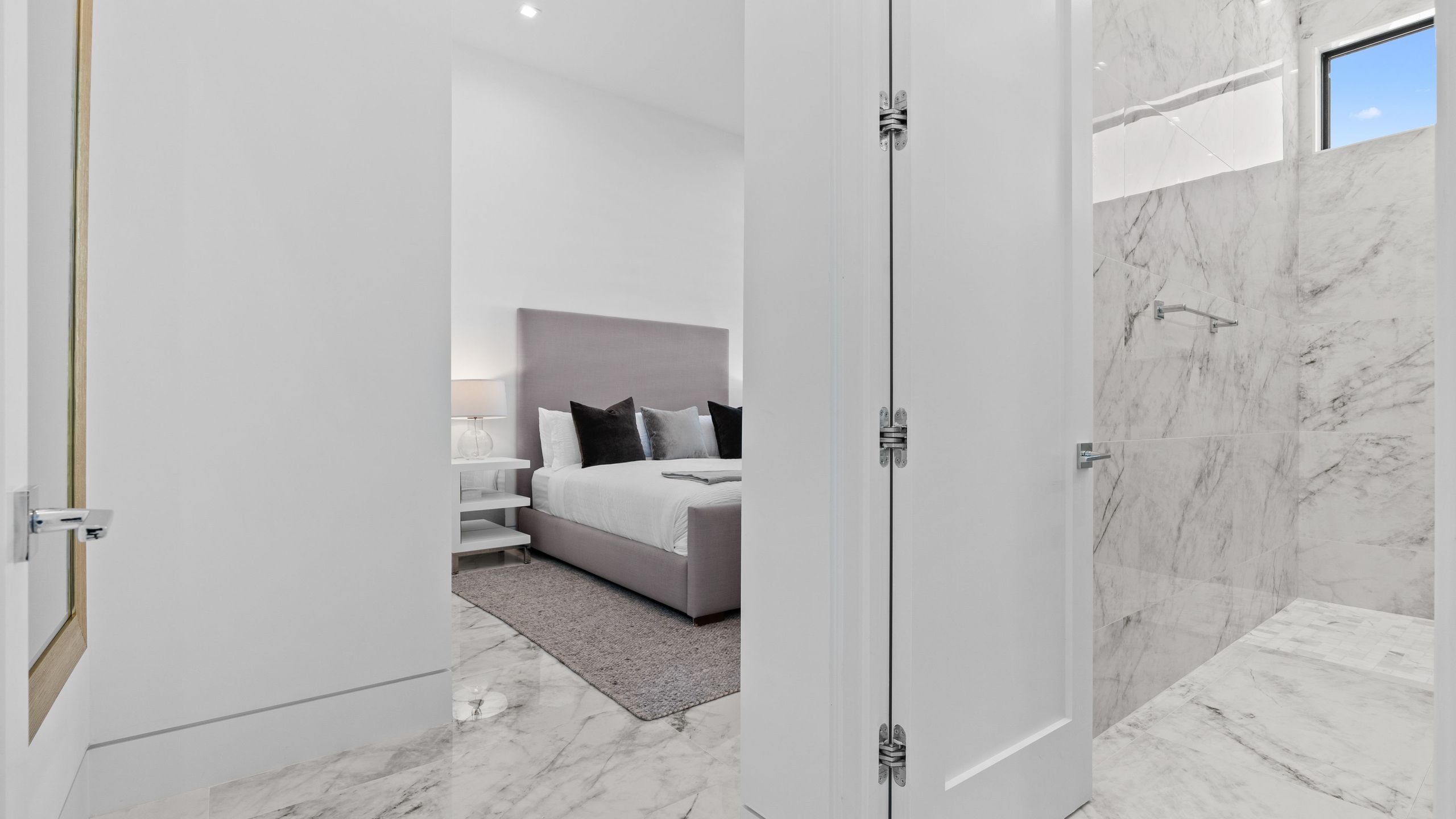 Sleeps 25 | 2 Luxury Villas w/ Pool + Spa, Putting Green | Bravo | Photo 36