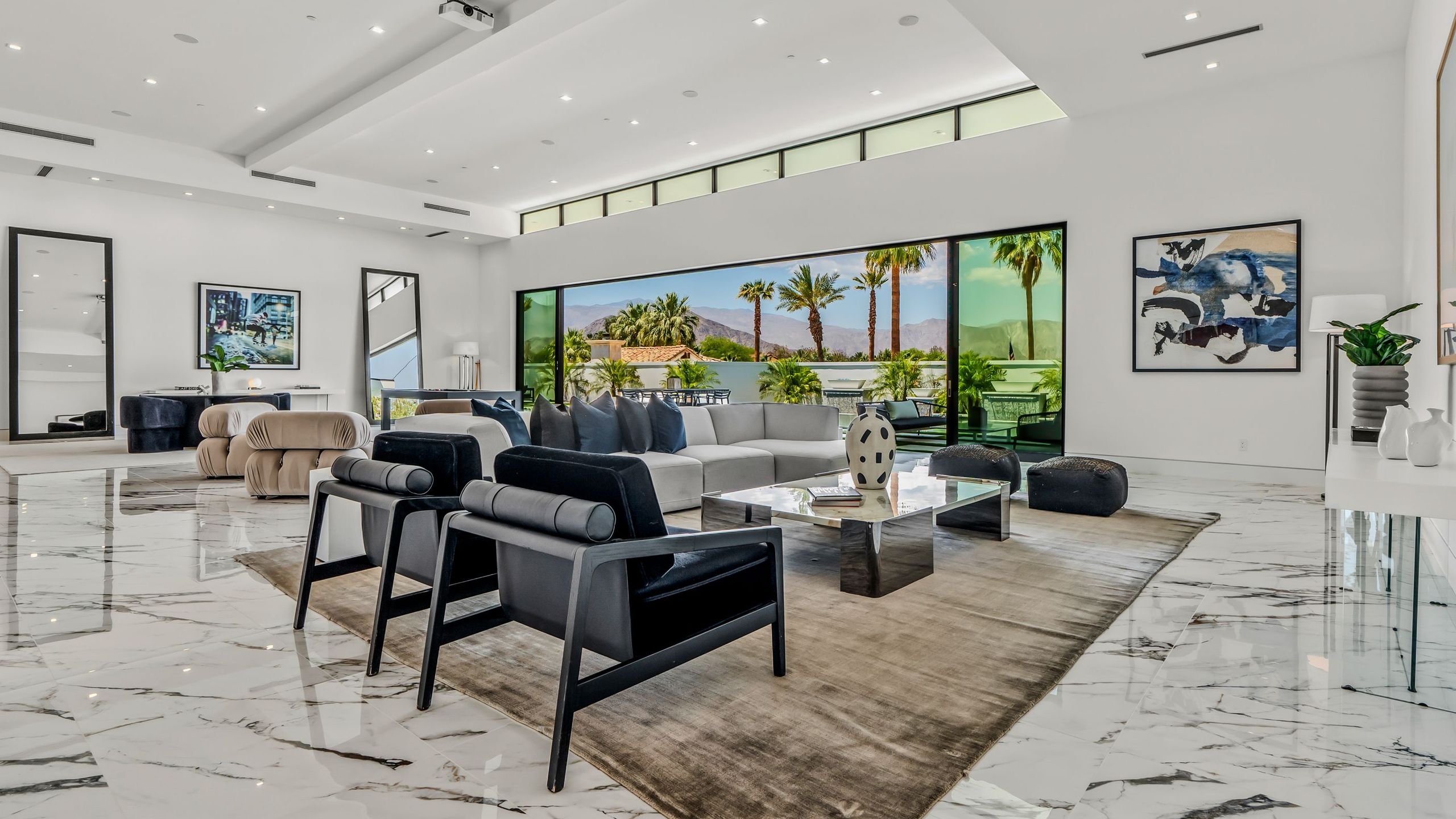 Sleeps 25 | 2 Luxury Villas w/ Pool + Spa, Putting Green | Bravo | Photo 75