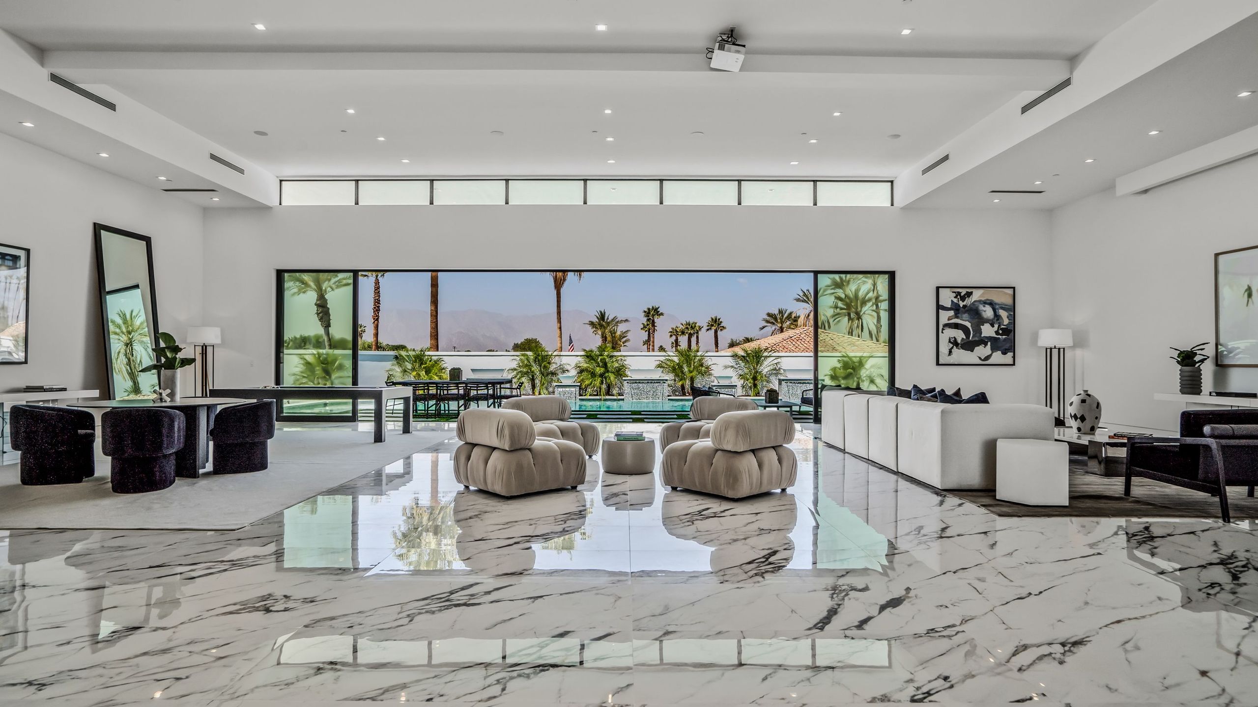 Sleeps 25 | 2 Luxury Villas w/ Pool + Spa, Putting Green | Bravo | Photo 64