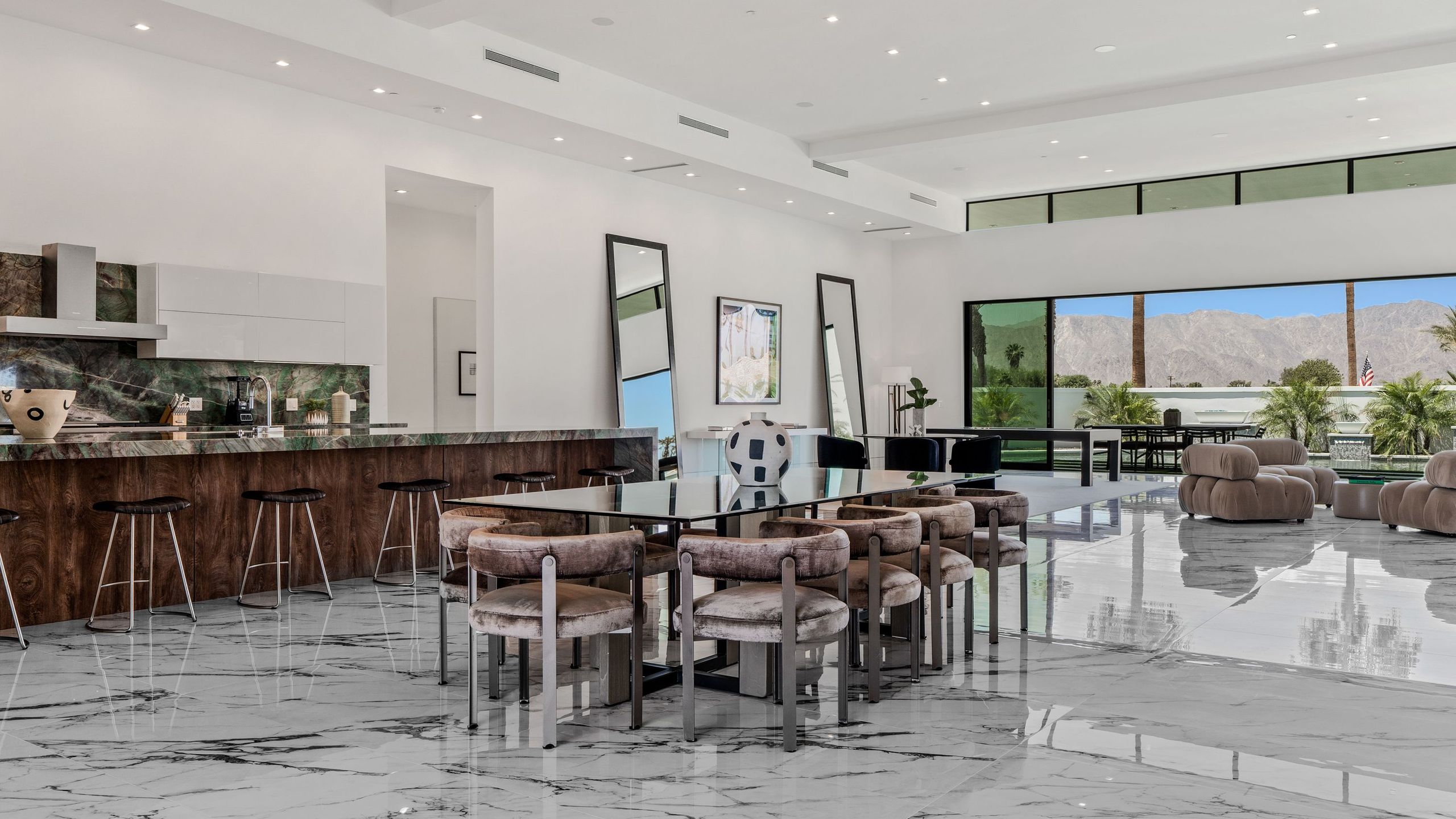 Sleeps 25 | 2 Luxury Villas w/ Pool + Spa, Putting Green | Bravo | Photo 71