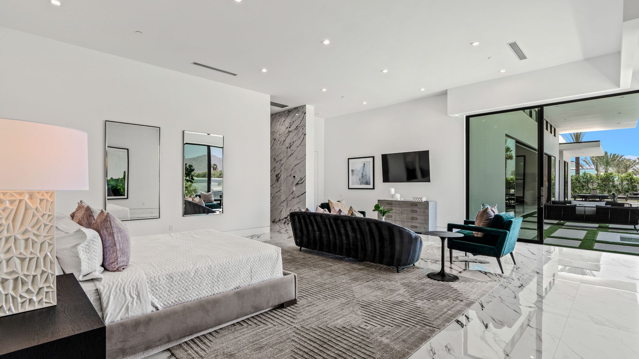 Sleeps 25 | 2 Luxury Villas w/ Pool + Spa, Putting Green | Bravo | Photo 88