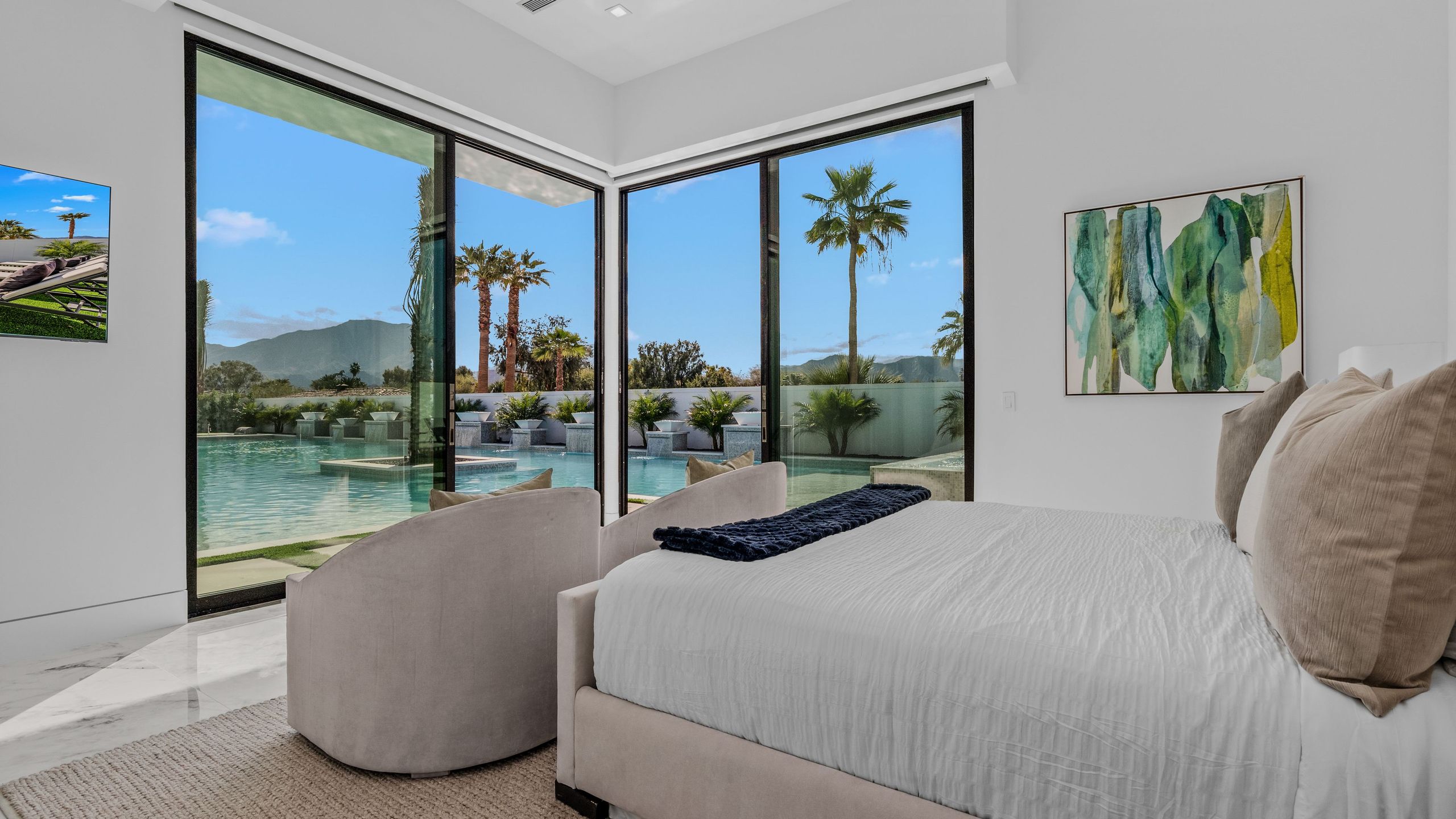 Sleeps 25 | 2 Luxury Villas w/ Pool + Spa, Putting Green | Bravo | Photo 27