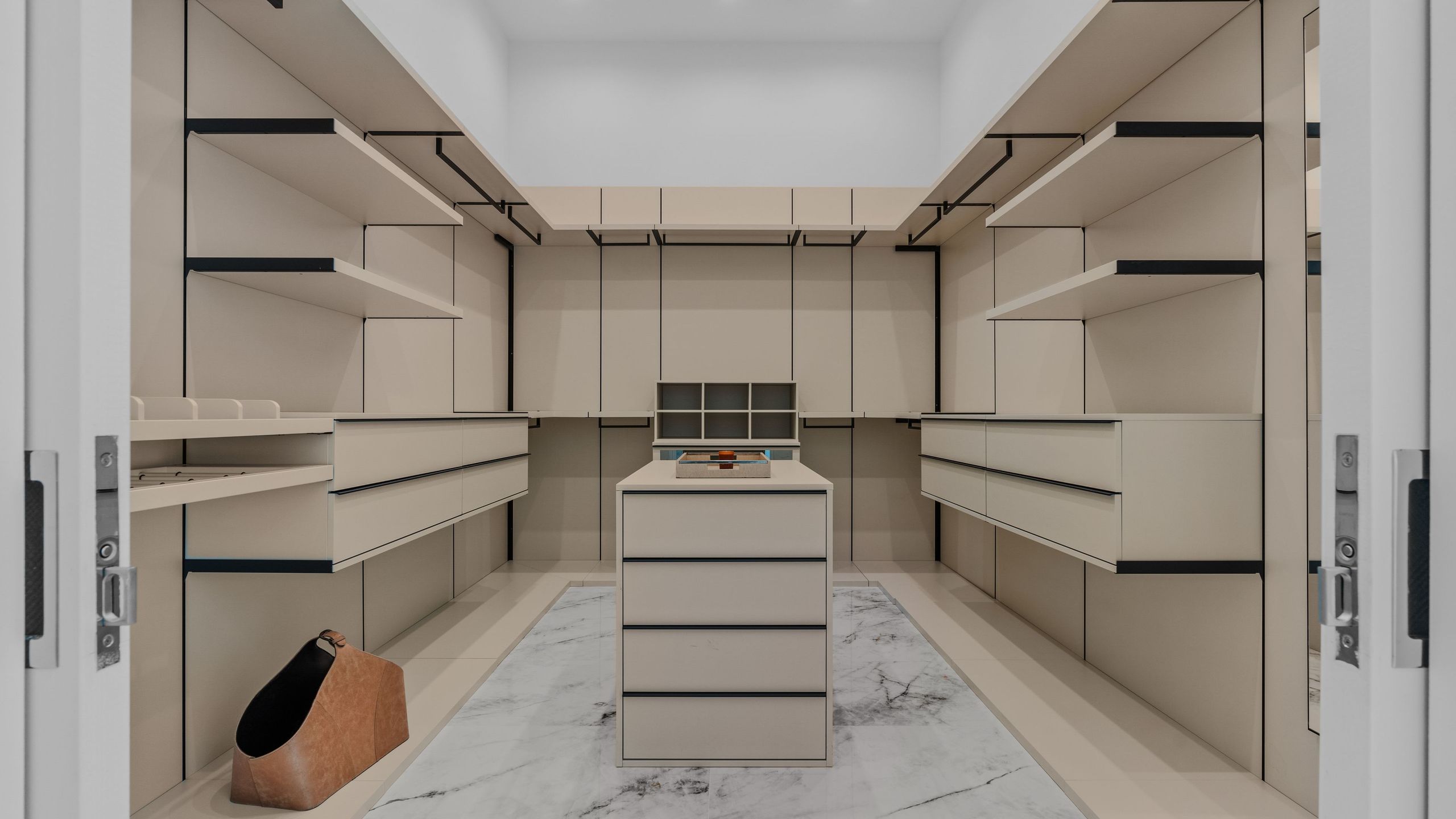 Fine 5-Bedroom Luxe Retreat w/ Pool & Hot Tub | Bravo Villa #15 | Photo 22