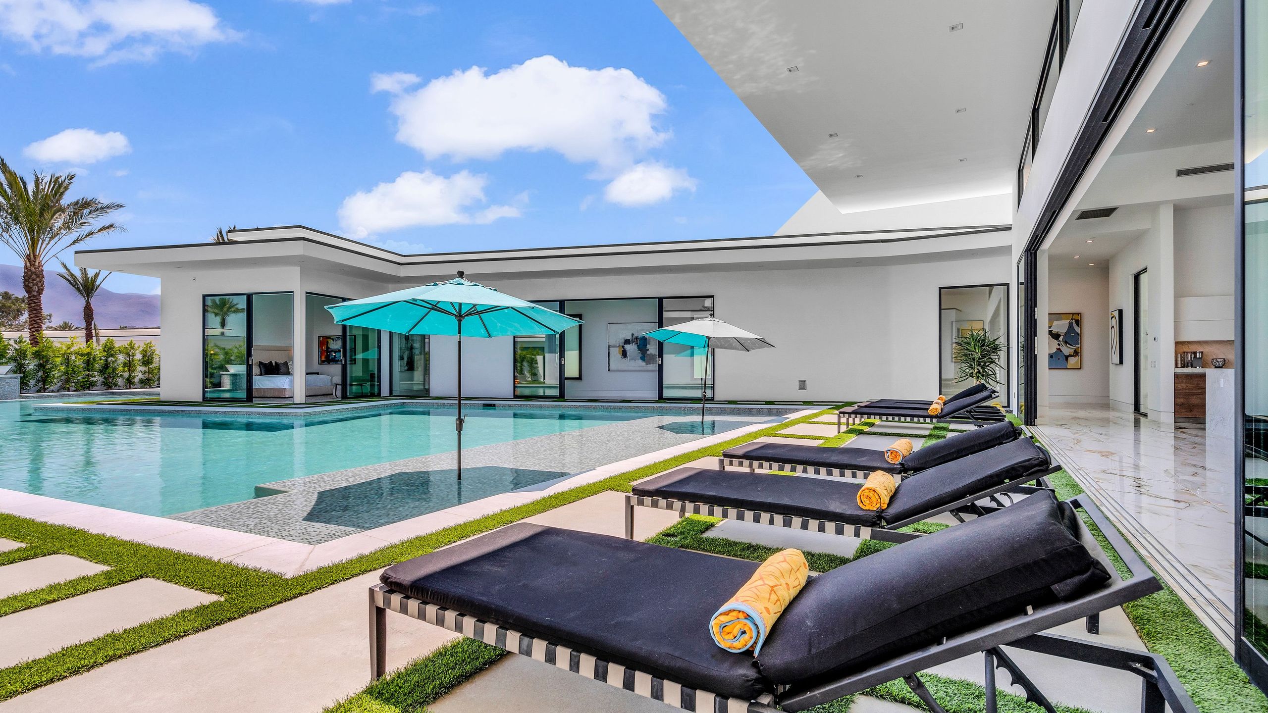 Sleeps 17 | Villa w/ Pool, Hot Tub, & Pickleball Court | Bravo Villa #8 | Photo 4