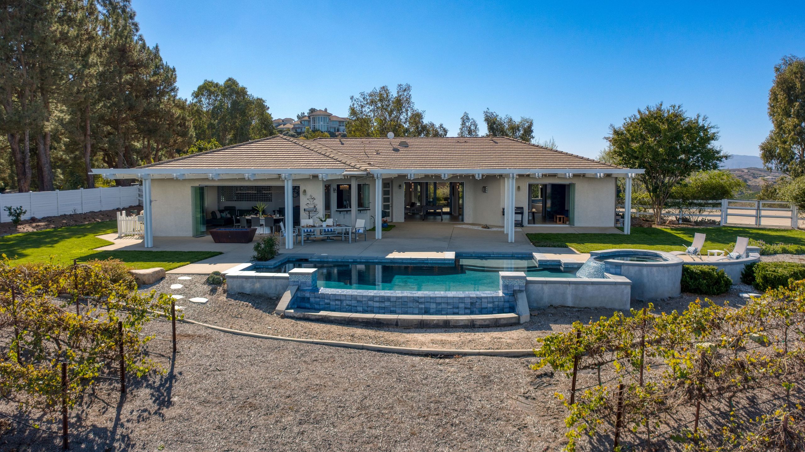 Summit Ranch | Infinity Pool + Views | Photo 42