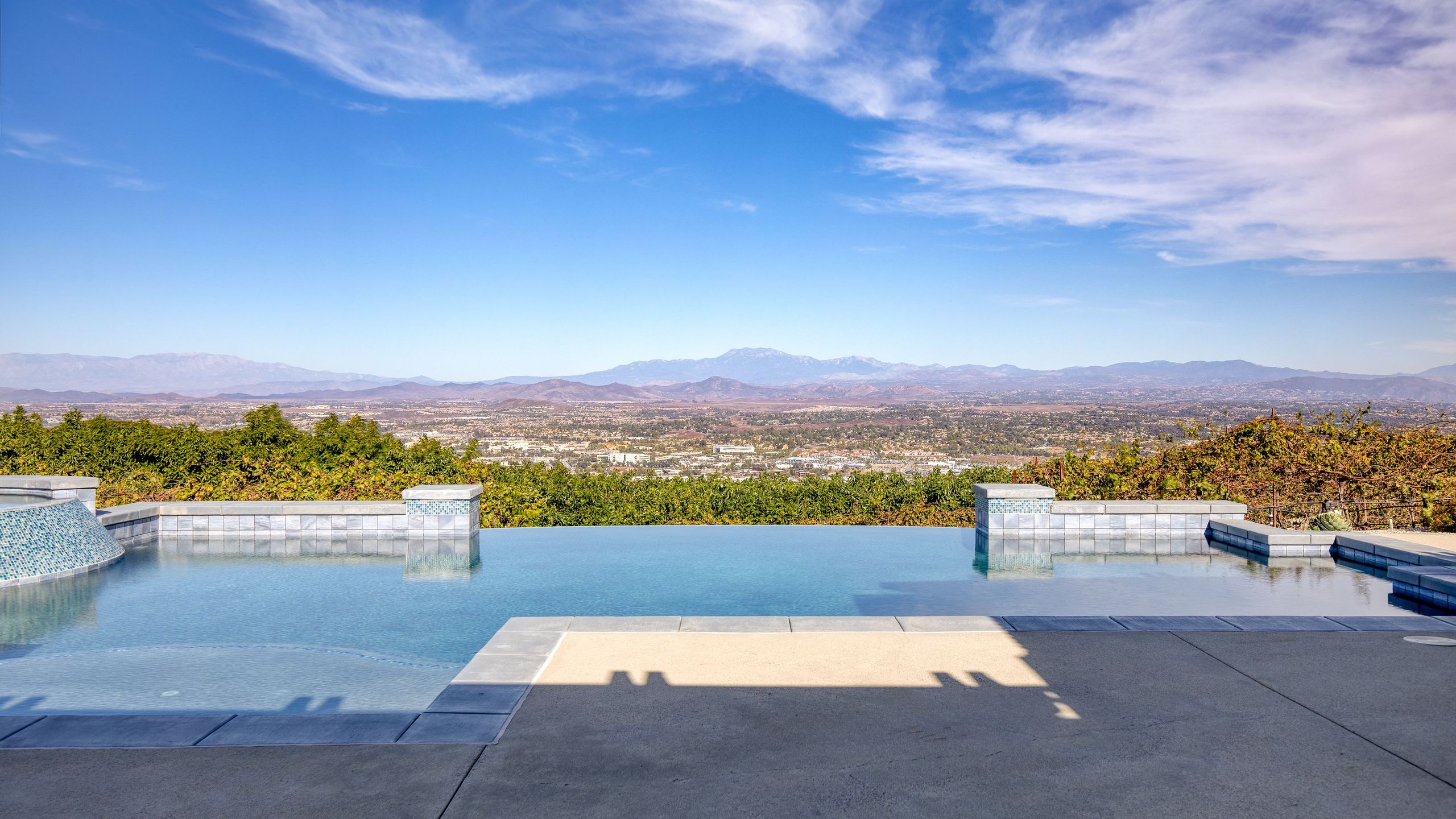 Summit Ranch | Infinity Pool + Views | Photo 34
