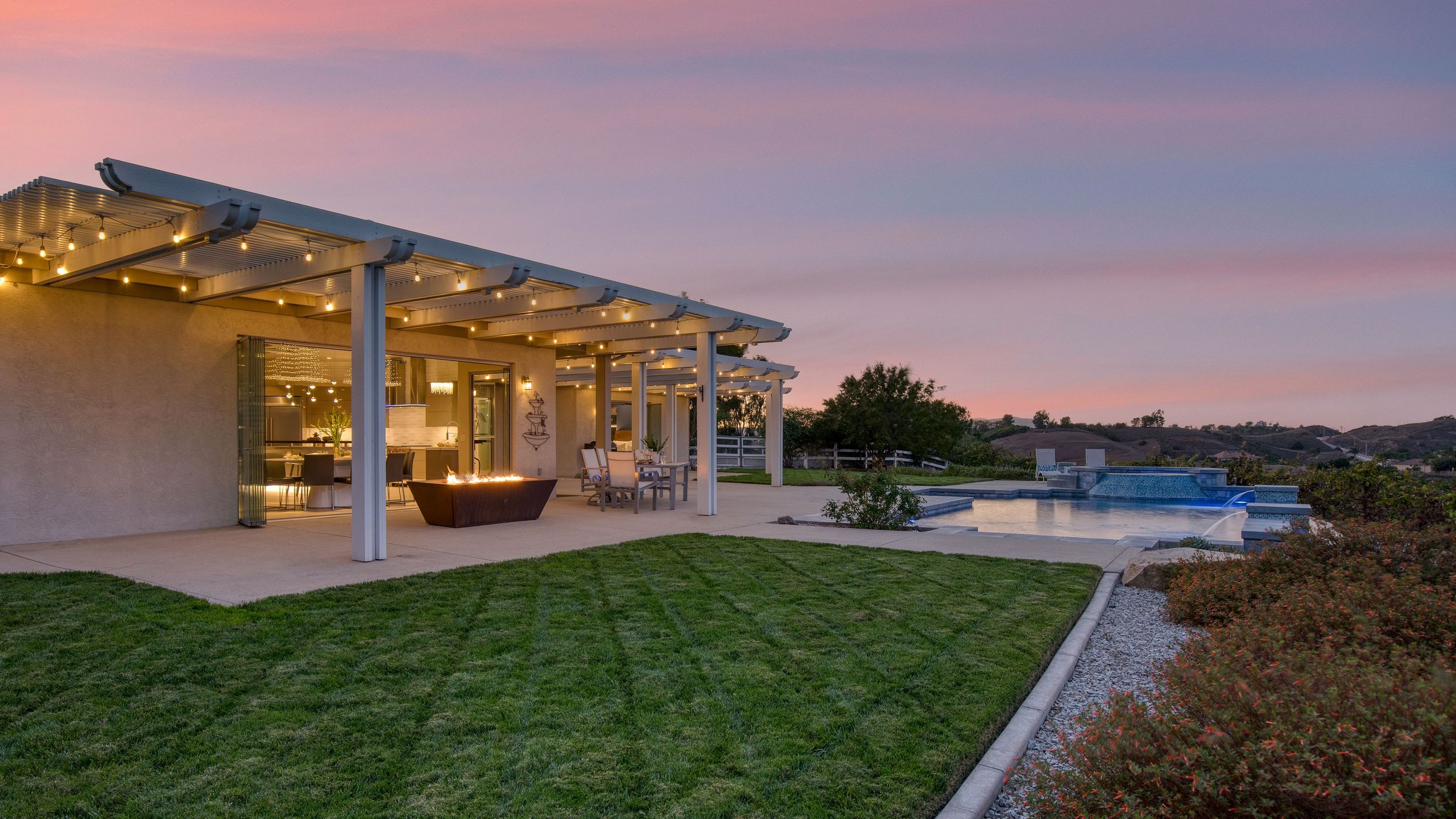 Summit Ranch | Infinity Pool + Views | Photo 40