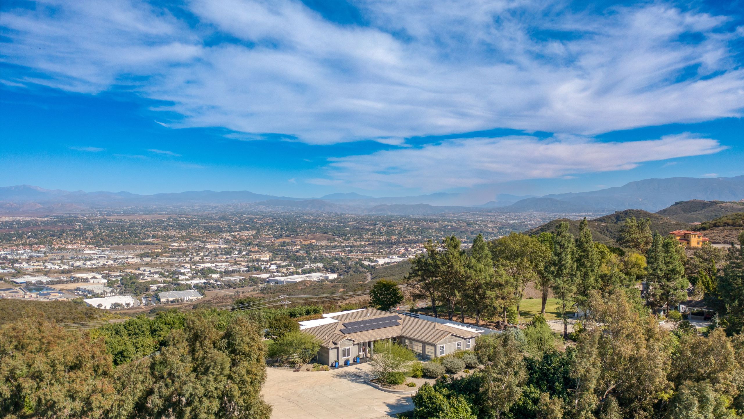 Summit Ranch | Infinity Pool + Views | Photo 45