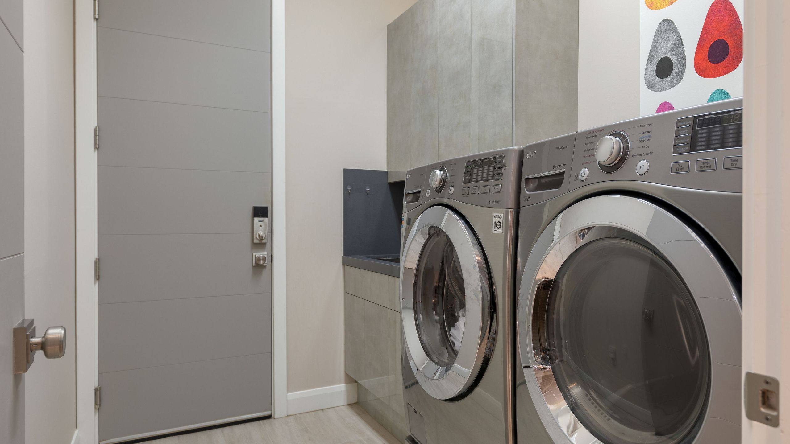 Summit Ranch | Infinity Pool + Views | Photo 18