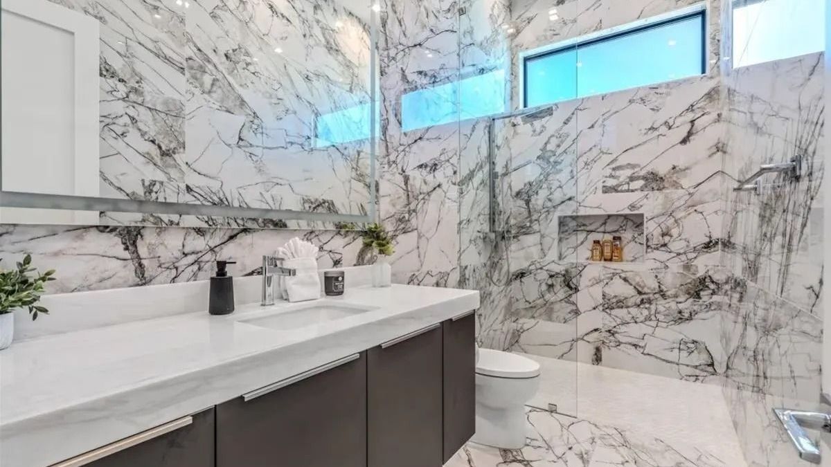 Sleeps 20 | Pool & Pickleball | Villa Near Golf, Dining & Fun | Bravo Villa #2 | Photo 36