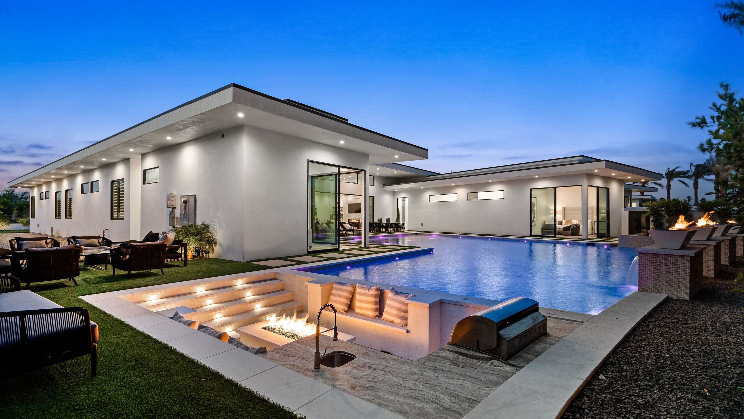 Sleeps 20 | Pool & Pickleball | Villa Near Golf, Dining & Fun | Bravo Villa #2 | Photo 52