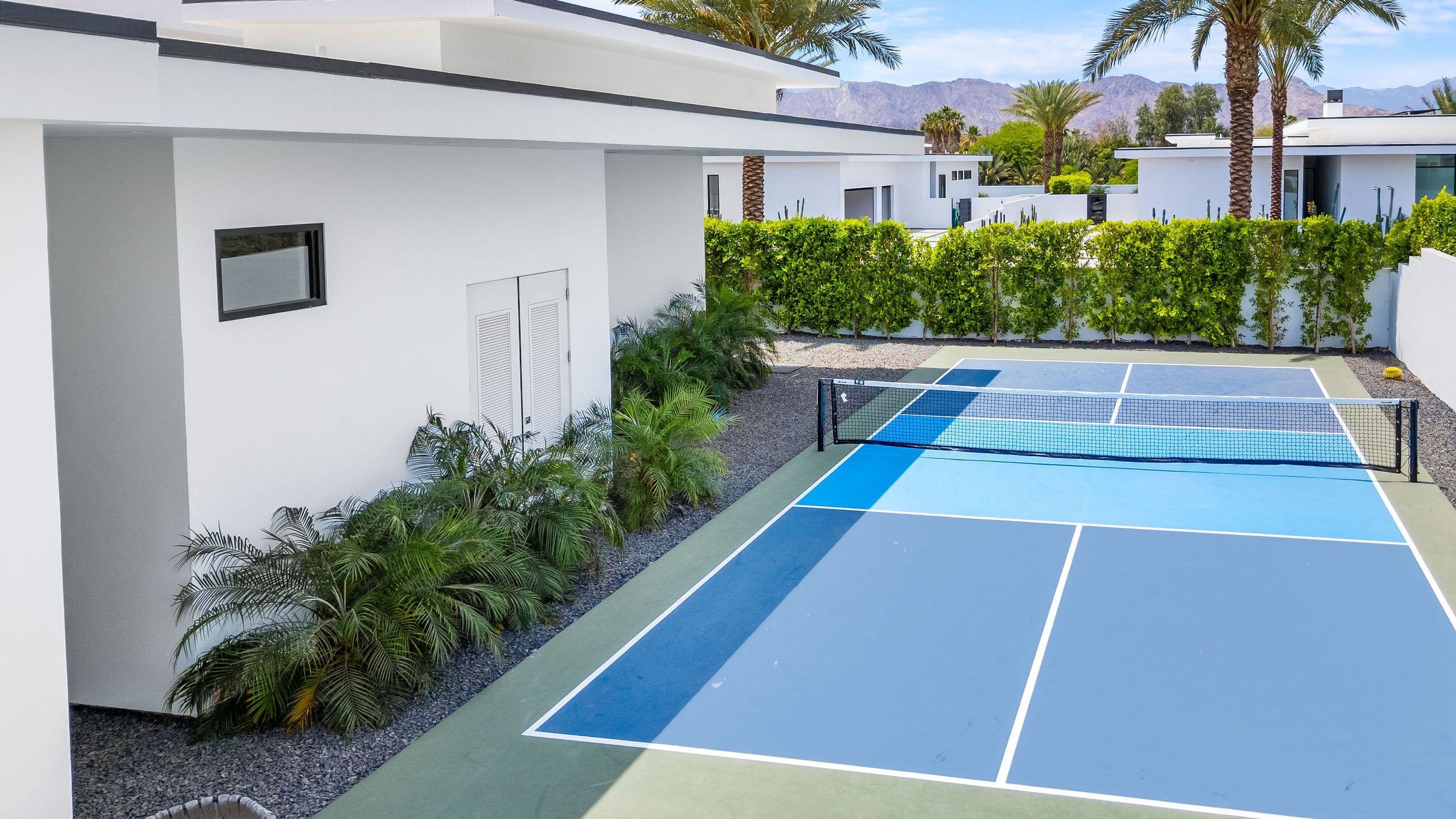 Sleeps 20 | Pool, Hot Tub, & Pickleball Stay in Indio | Bravo Villa #9 | Photo 70