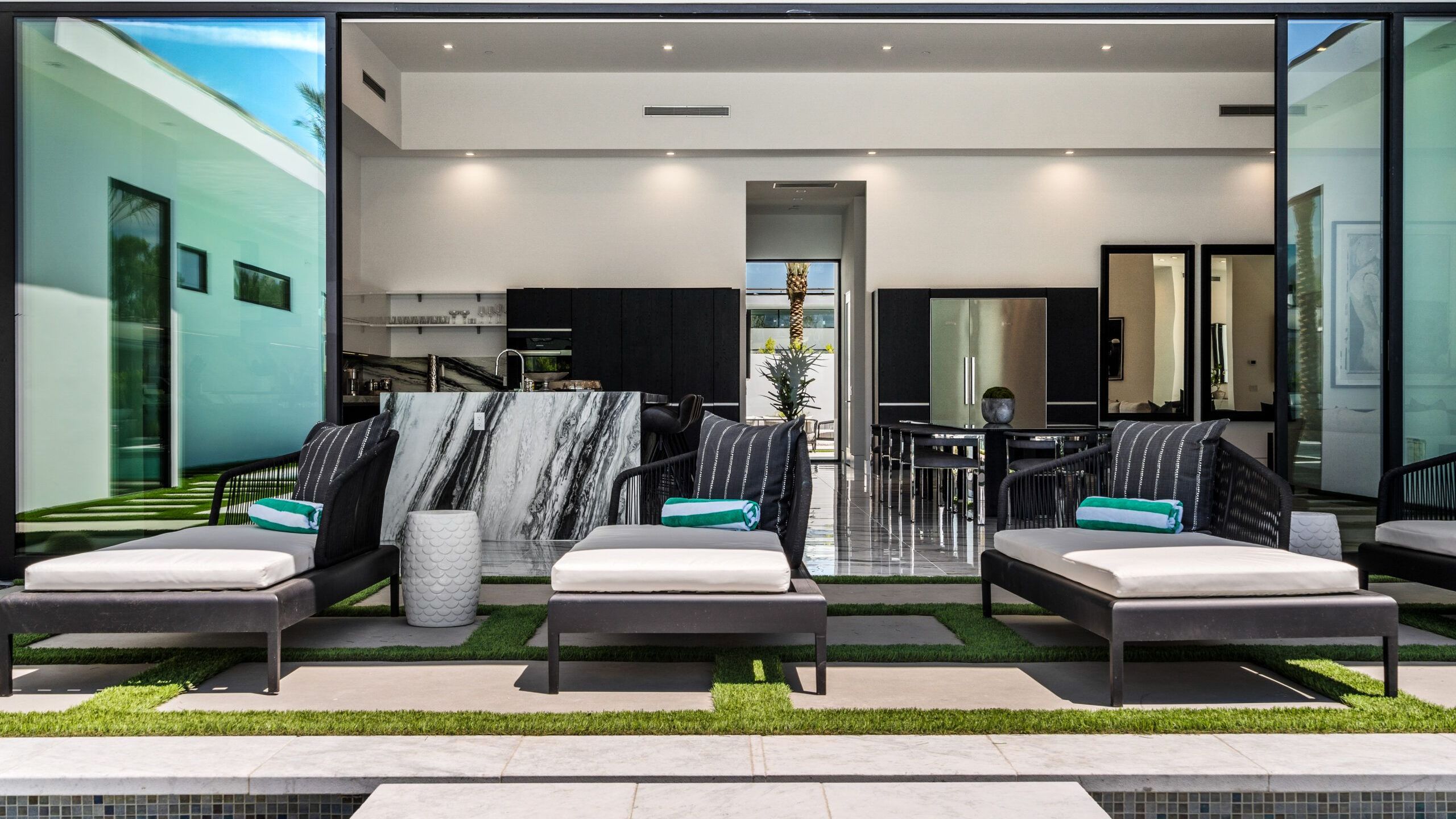 Sleeps 20 | Pool, Hot Tub, & Pickleball Stay in Indio | Bravo Villa #9 | Photo 61